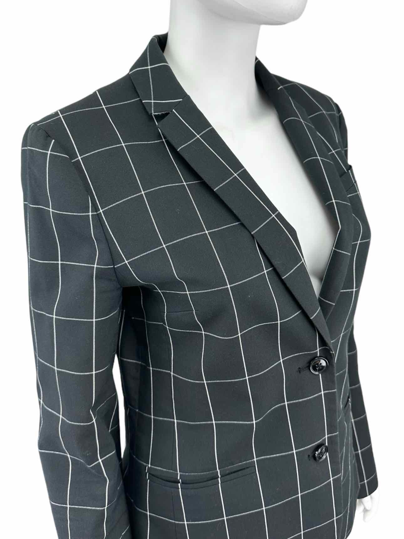 BANANA REPUBLIC Black Plaid Blazer Size 6