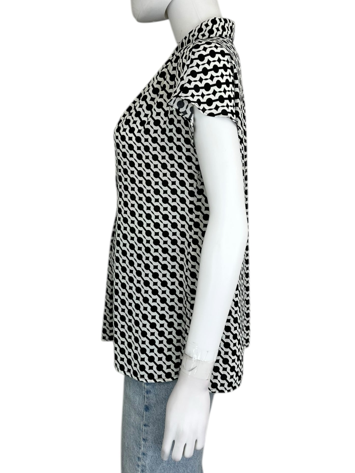 MAX STUDIO Black Geo Print Blouse Size M
