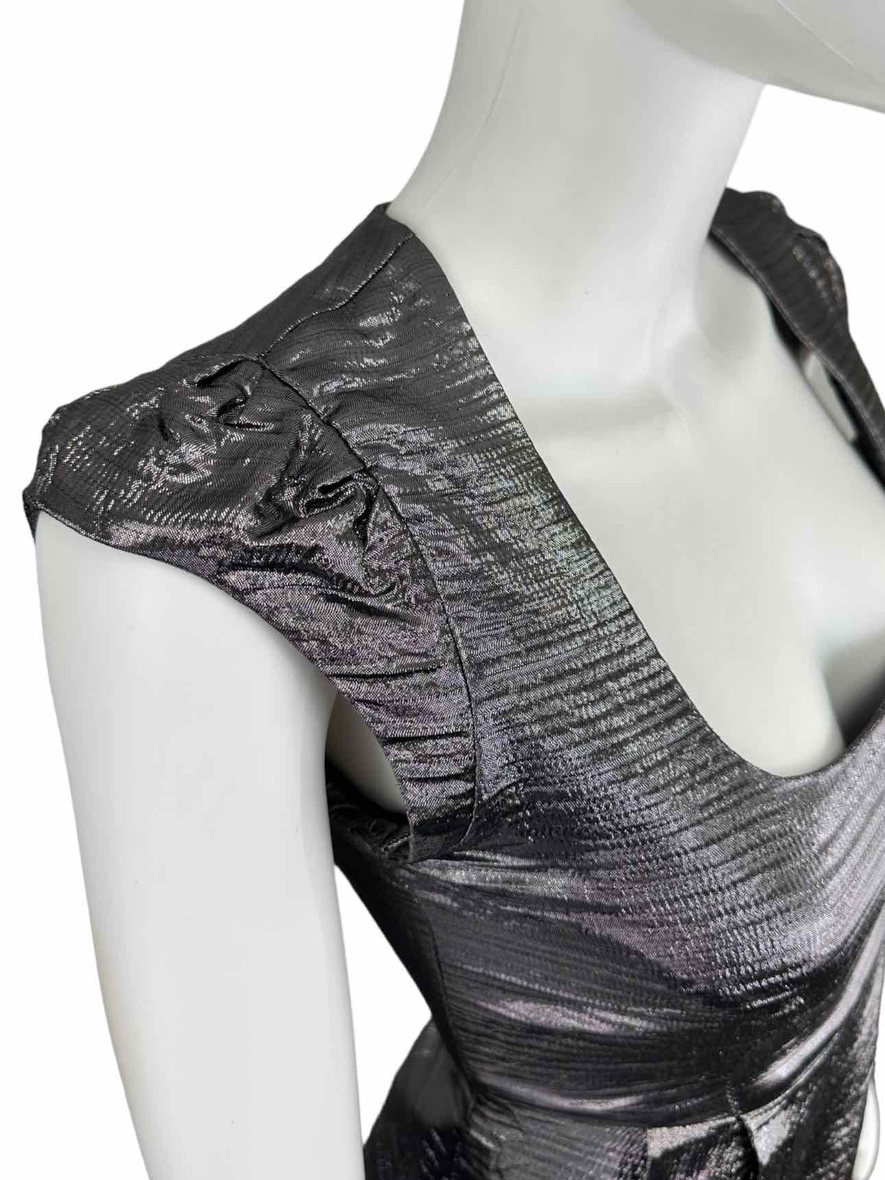 French Connection NWT Silver Princess Helen Cap Sleeve Dress Size 0