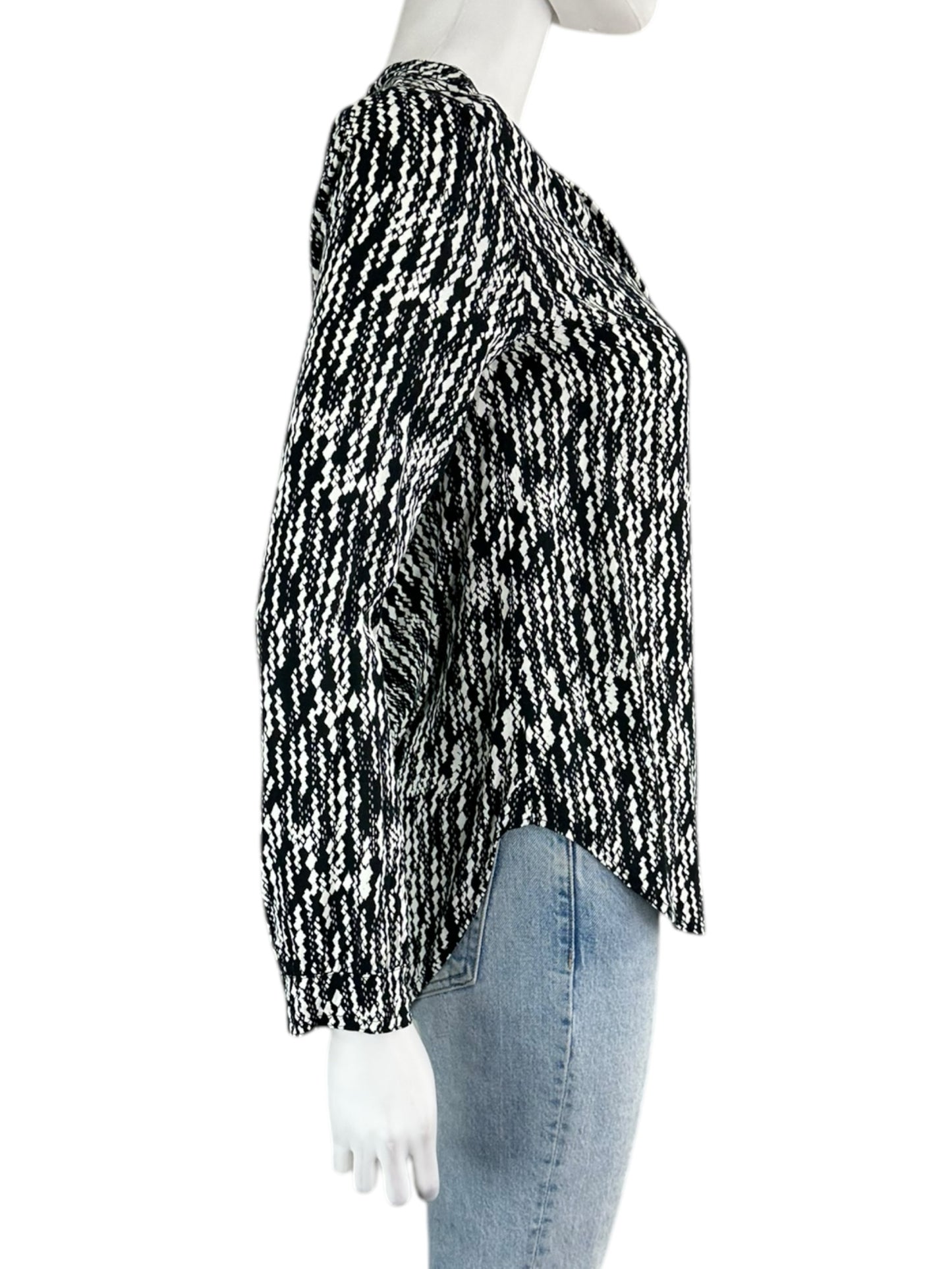 velvet Black and White Abstract Blouse Size XS