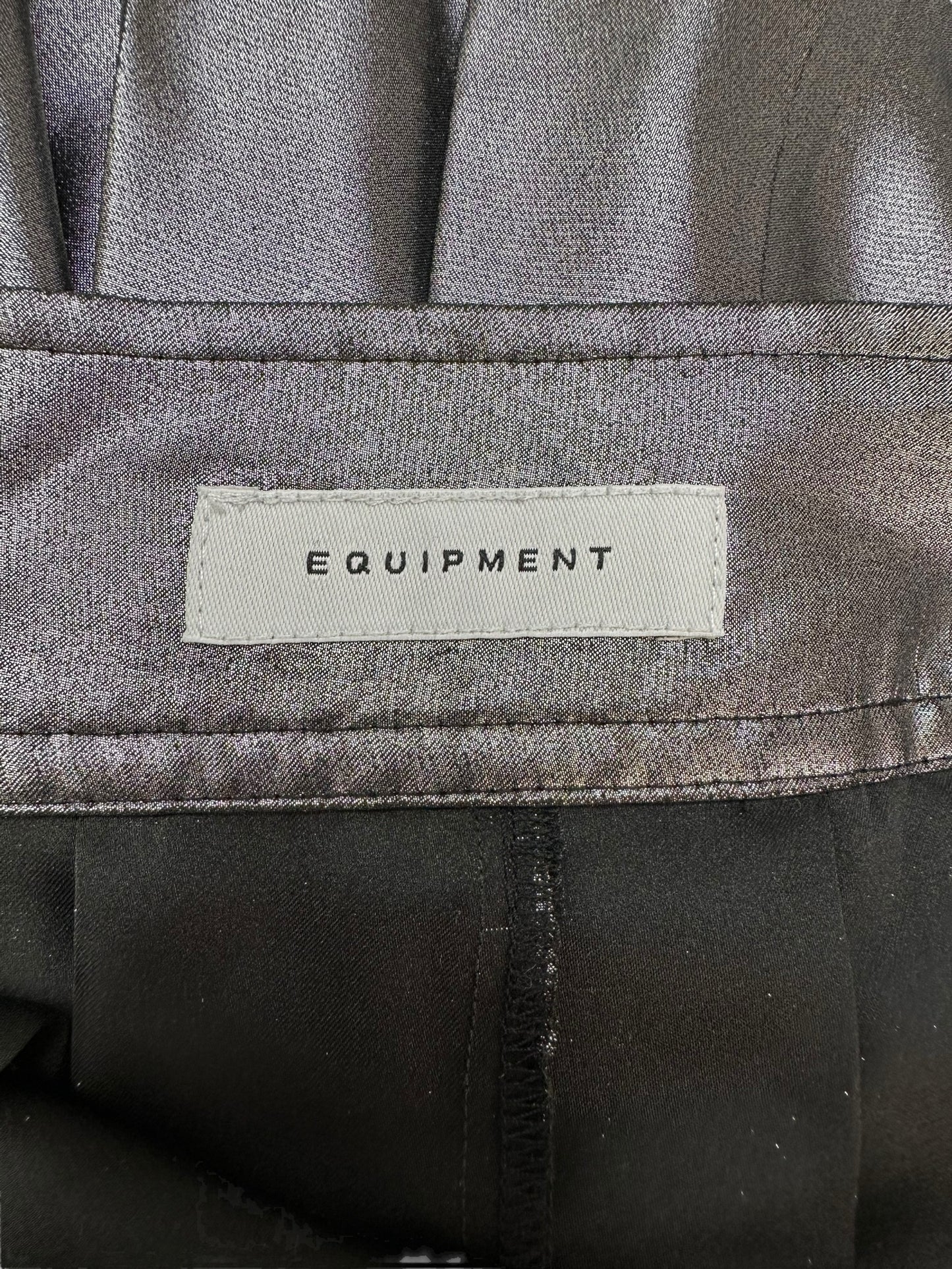 EQUIPMENT Metallic Silver Pleated Culottes Size S