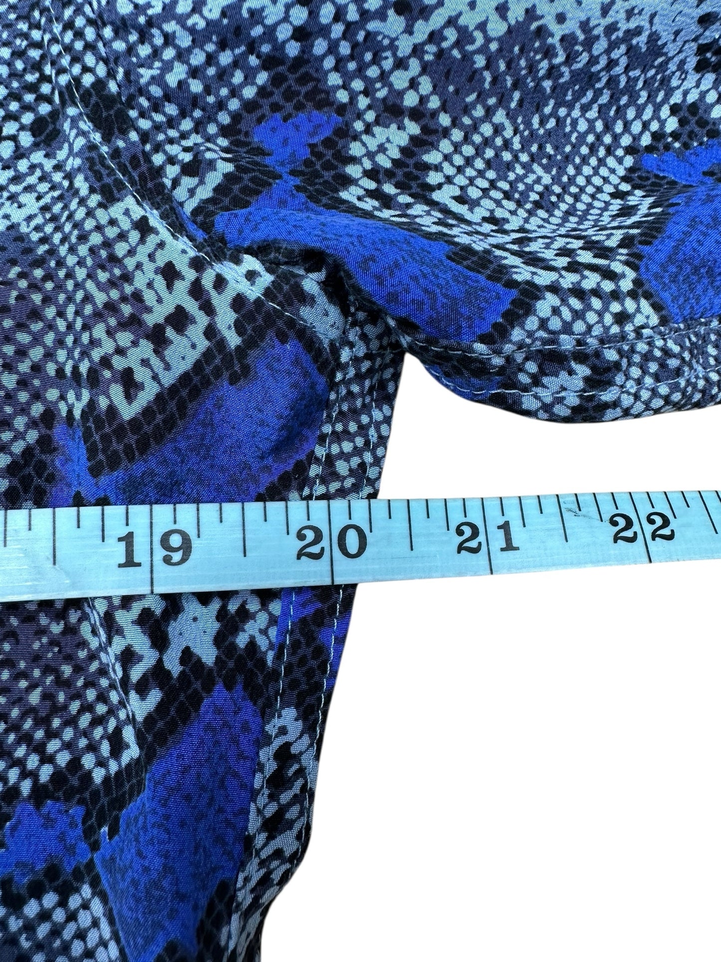 EQUIPMENT 100% Silk Blue Python Print Button-Down Shirt Size XS