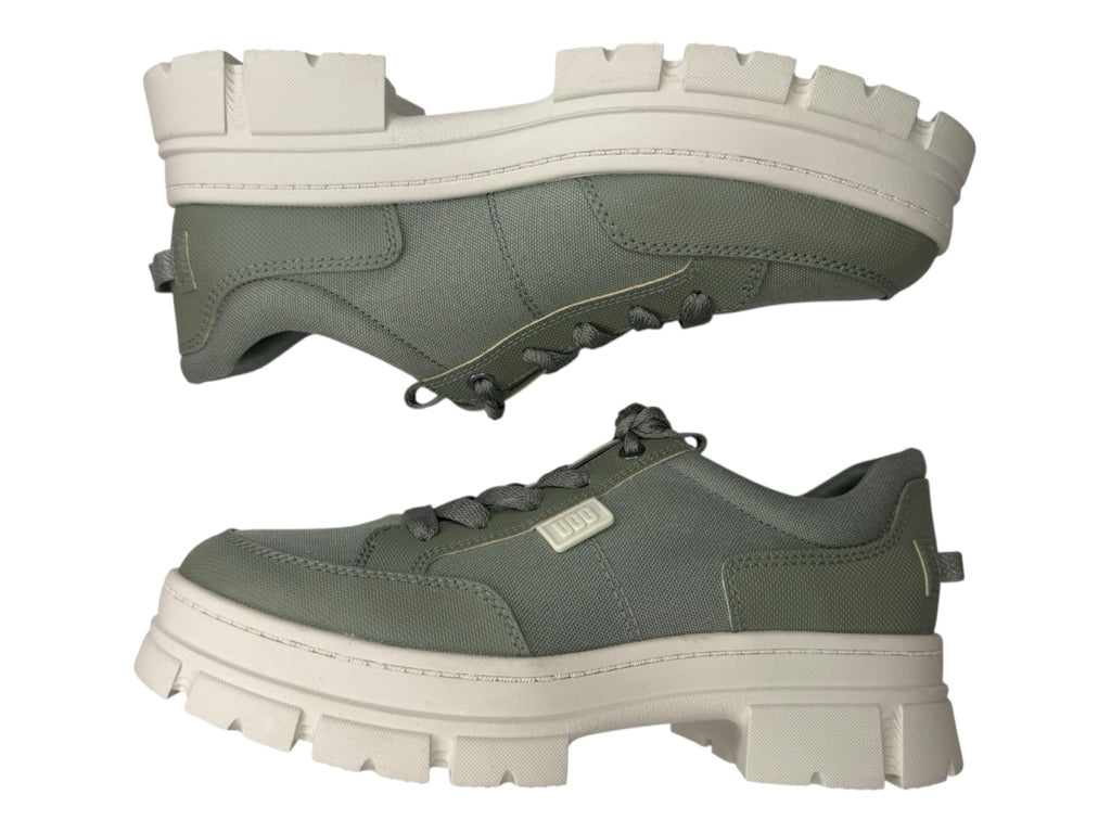 UGG NWT Green Ashton Hybrid Sneakers Size 9