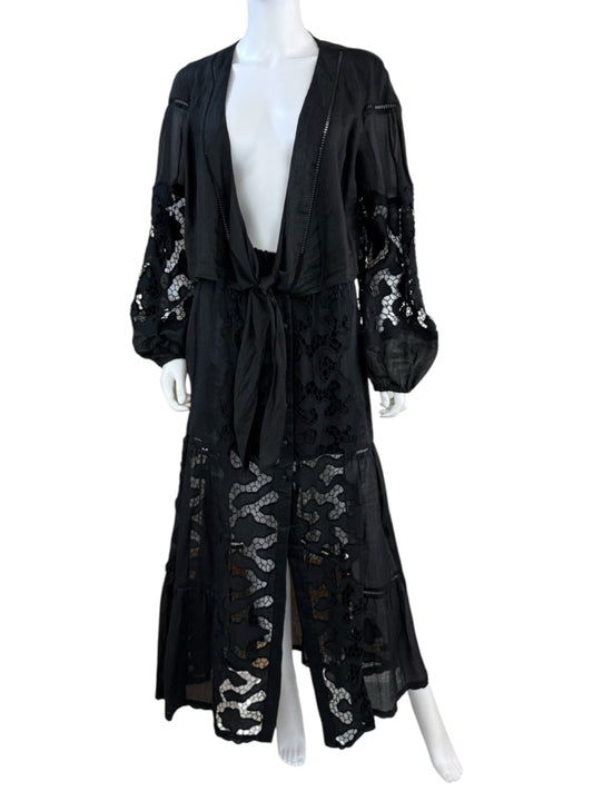 ZINI Boutique Black Eyelet 2 PC Set Size 2