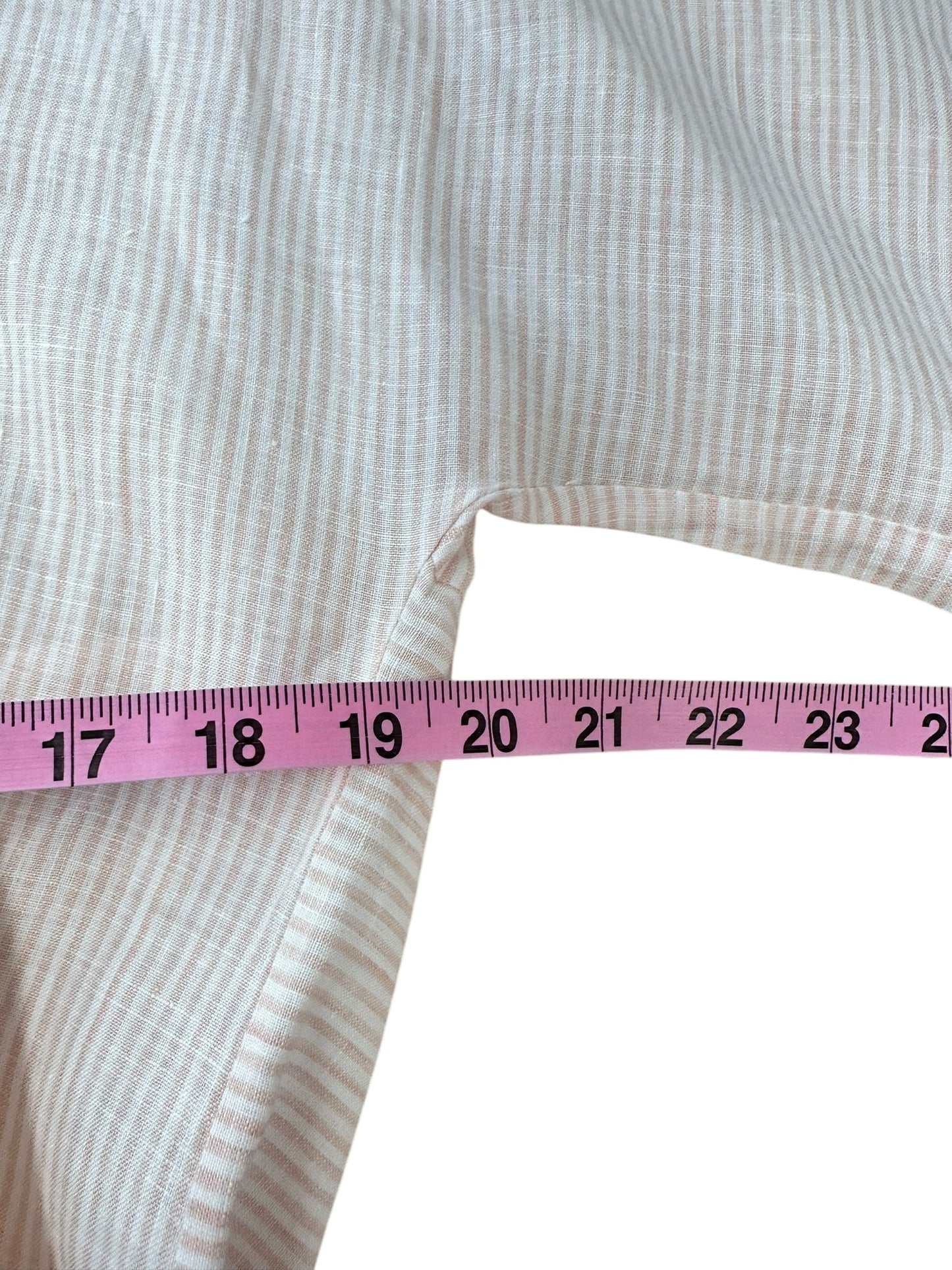 LAFAYETTE 148 NEW YORK Striped Button-Down Size S