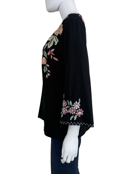 Johnny Was Black Embroidered Vienna Kimono Sleeve Tee Size M