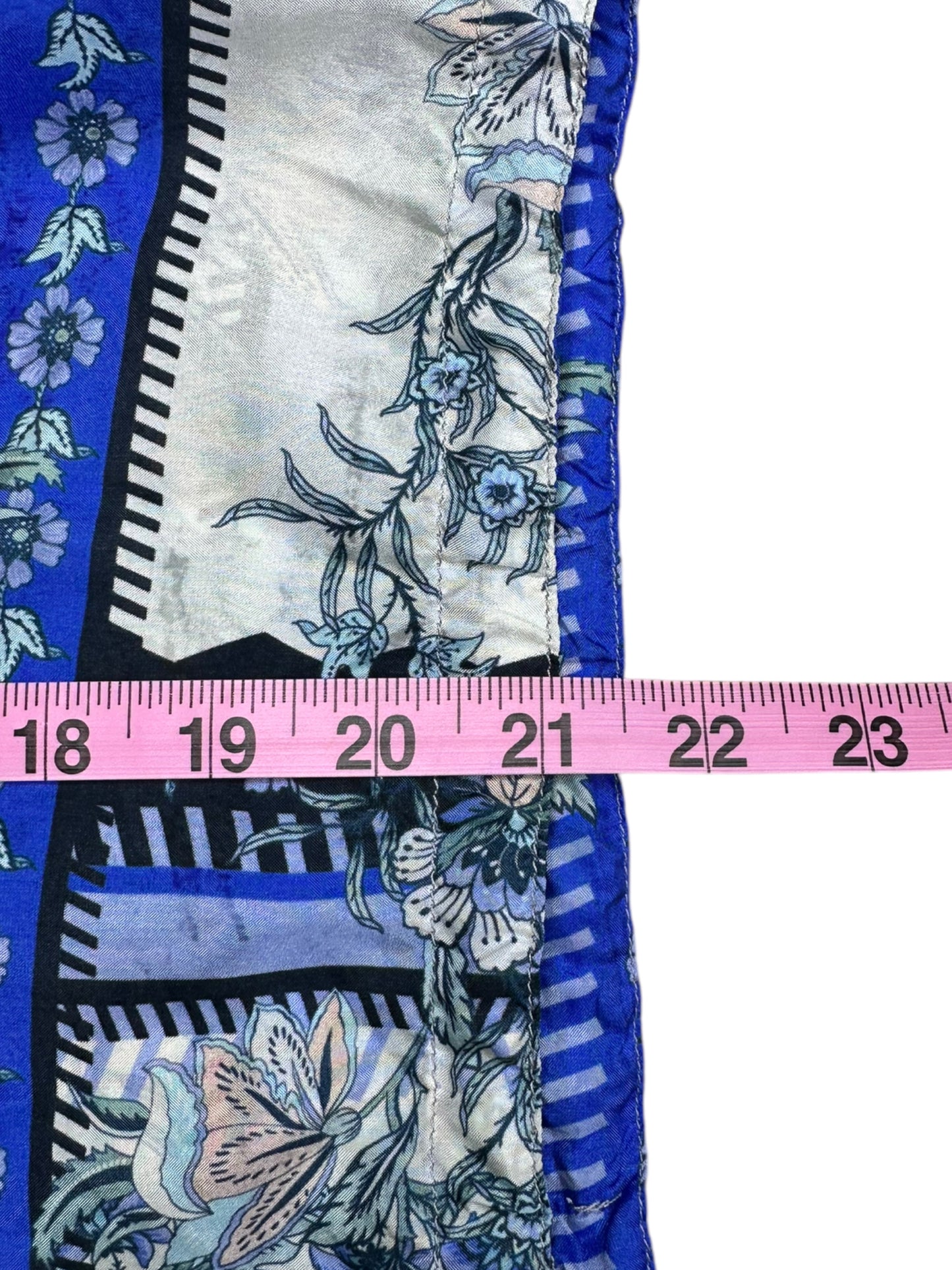 Johnny Was 100% Silk Blue Floral Print Blouse Size S