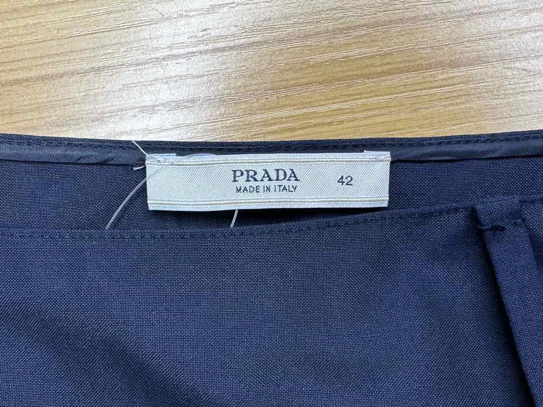 PRADA Navy Pencil Skirt Size 42