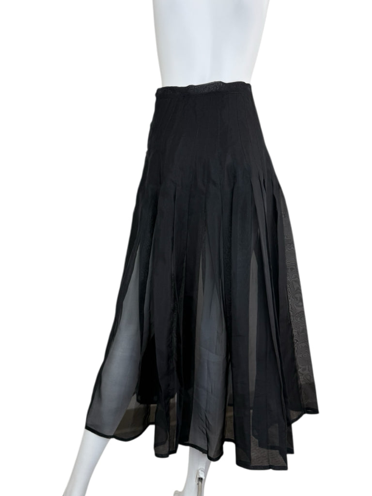 CYNTHIA ROWLEY COLLECTION NWT Black Organze Pleated Buckles Skirt Size 4