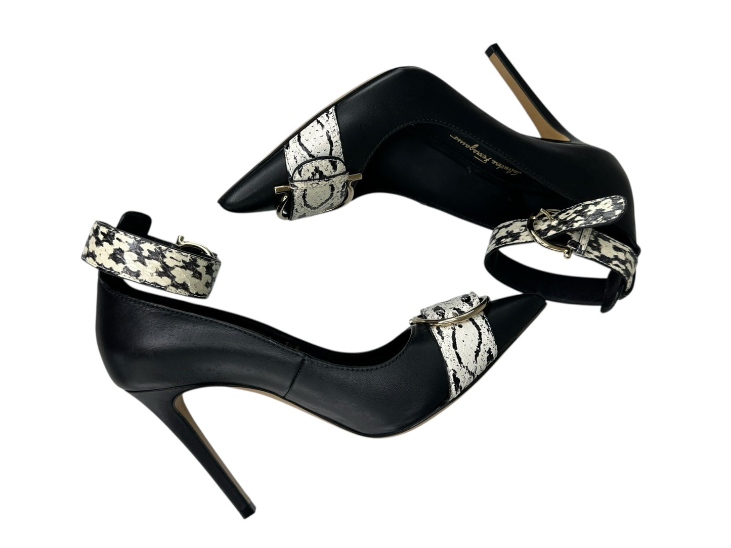 Salvatore Ferragamo Black Leather Lurano Pumps Size 7.5