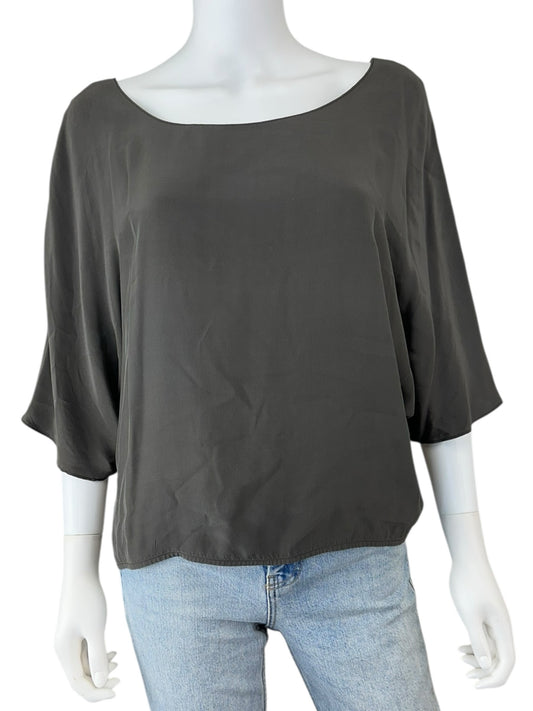 vince. 100% Silk Gunmetal Blouse Size M