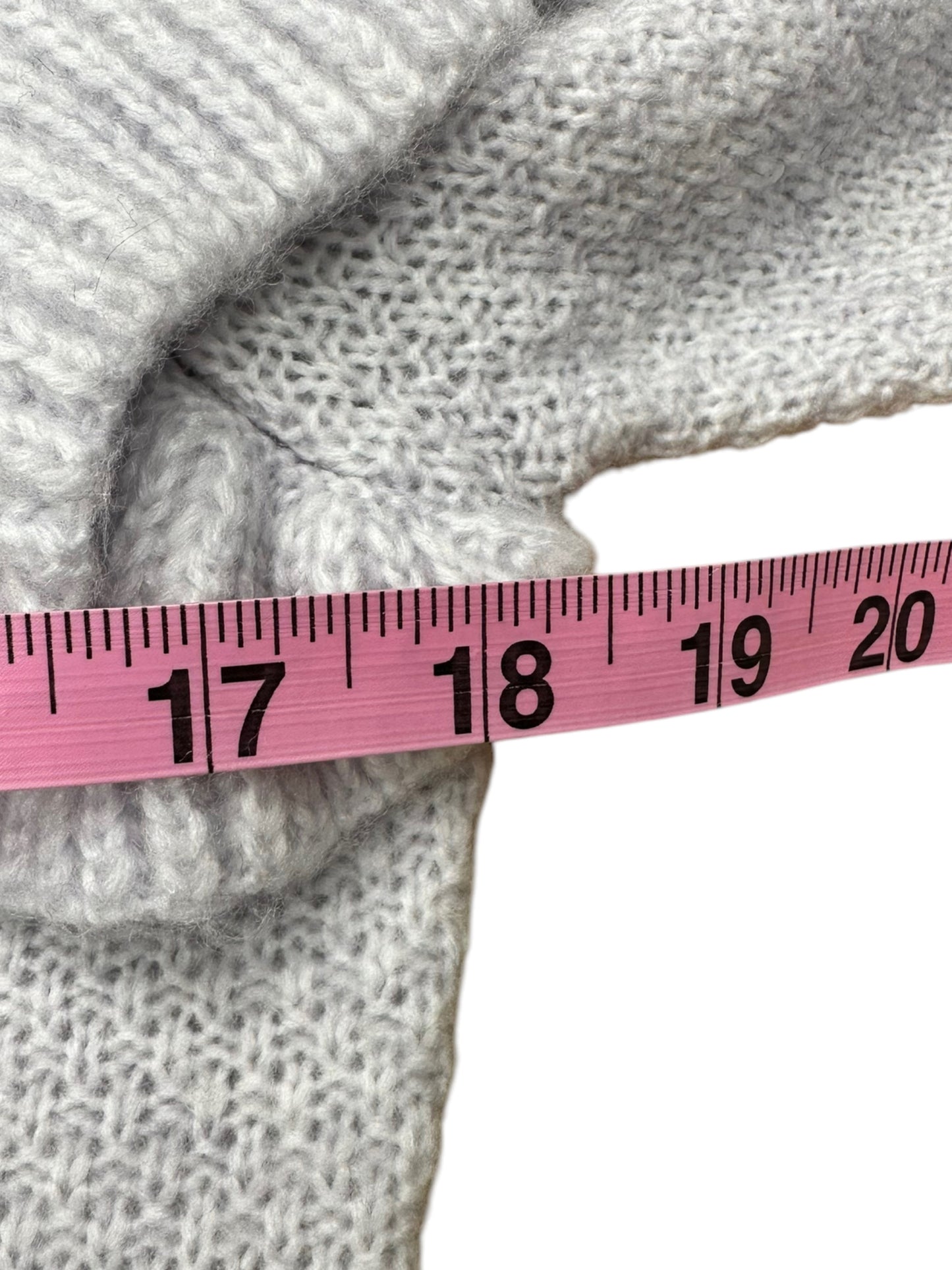 BB Dakota Sweater Size XS