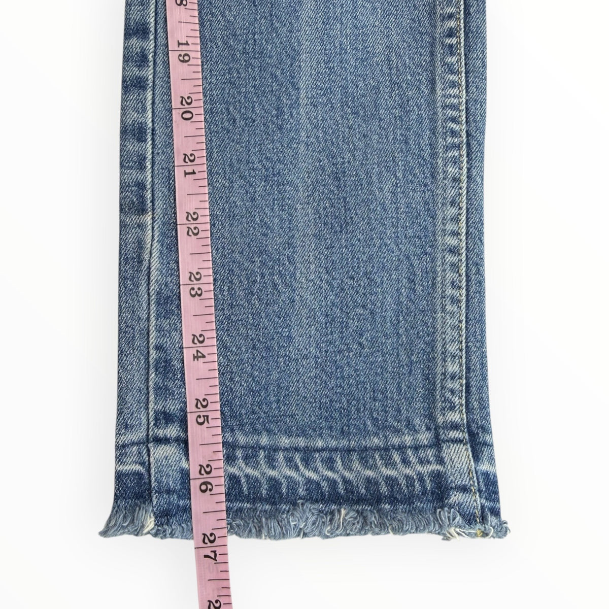 AMO Denim BABE Dive Bar Destroyed Jeans High Rise Size 26