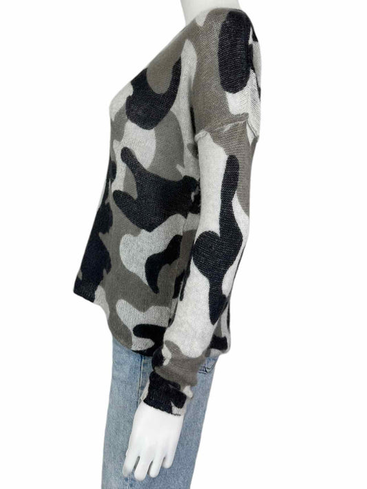 SKULL CASHMERE Gray Camoflauge Cashmere Sweater Size S