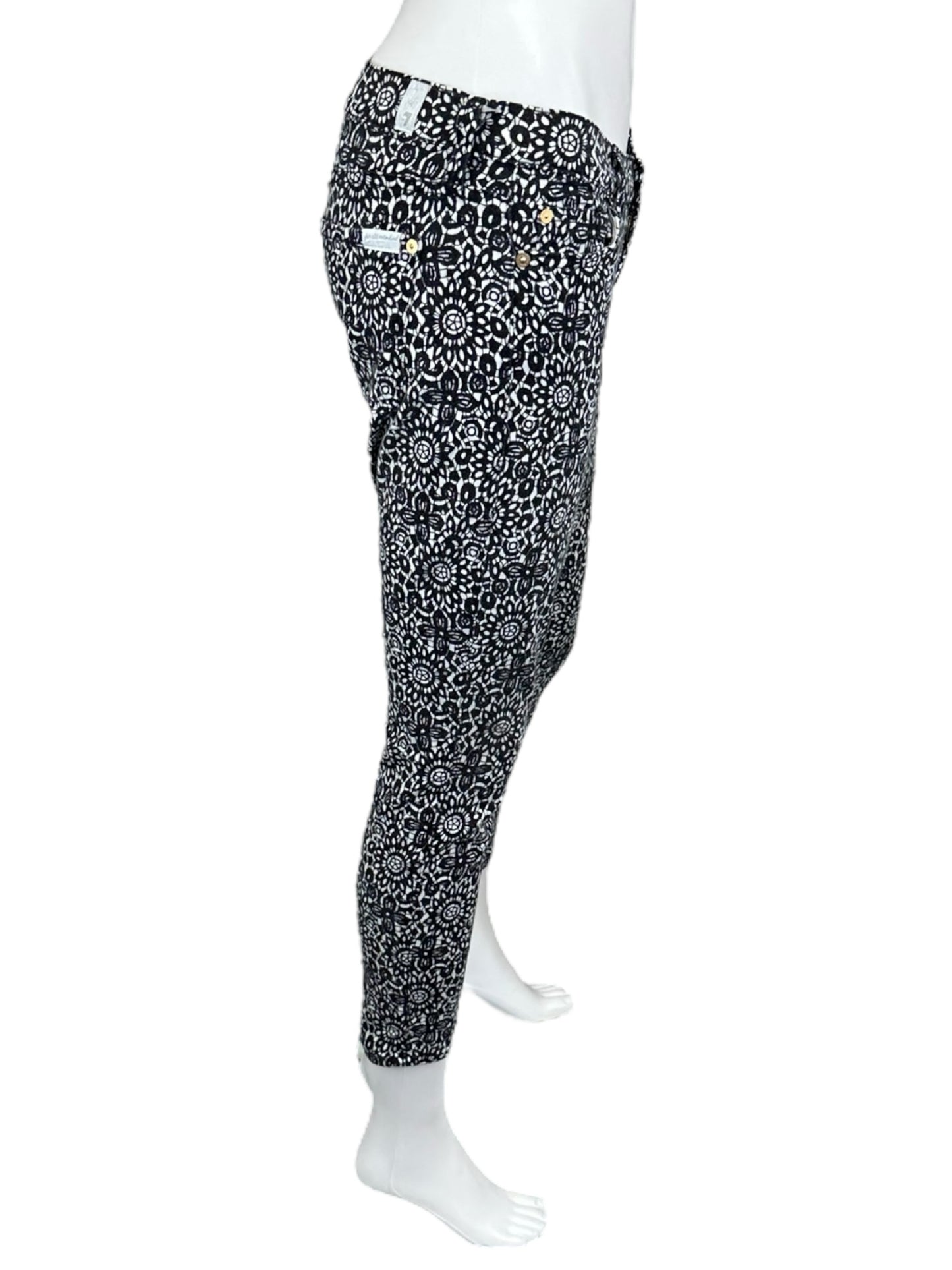 7 for all man kind Black and White Jeans Size 27