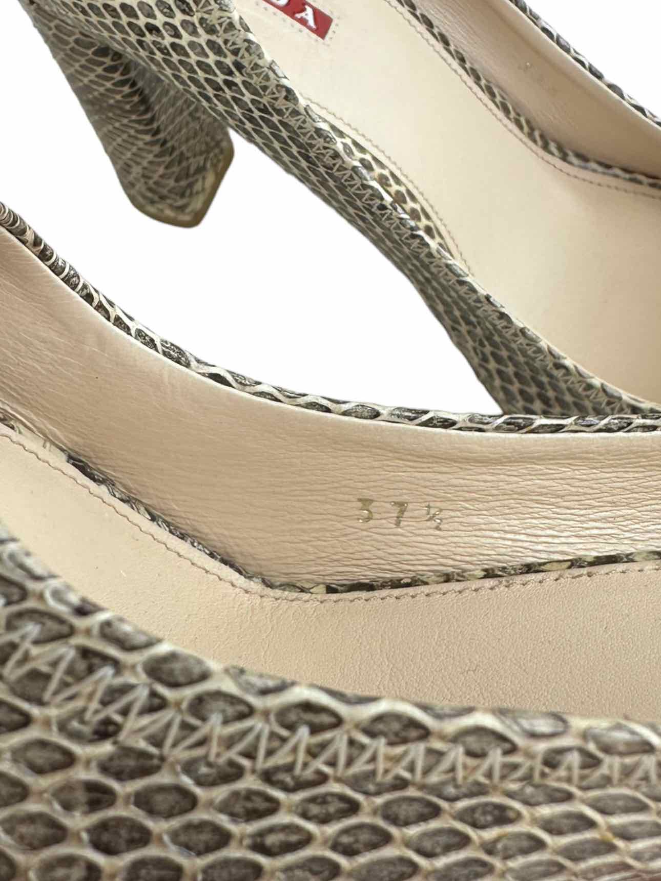 PRADA Donna Miele Genuine Snakeskin Pumps Size 37.5