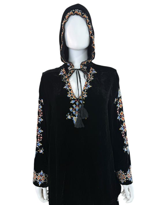 Johnny Was Black Velvet Embroidered 2 PC Knit Set Size M