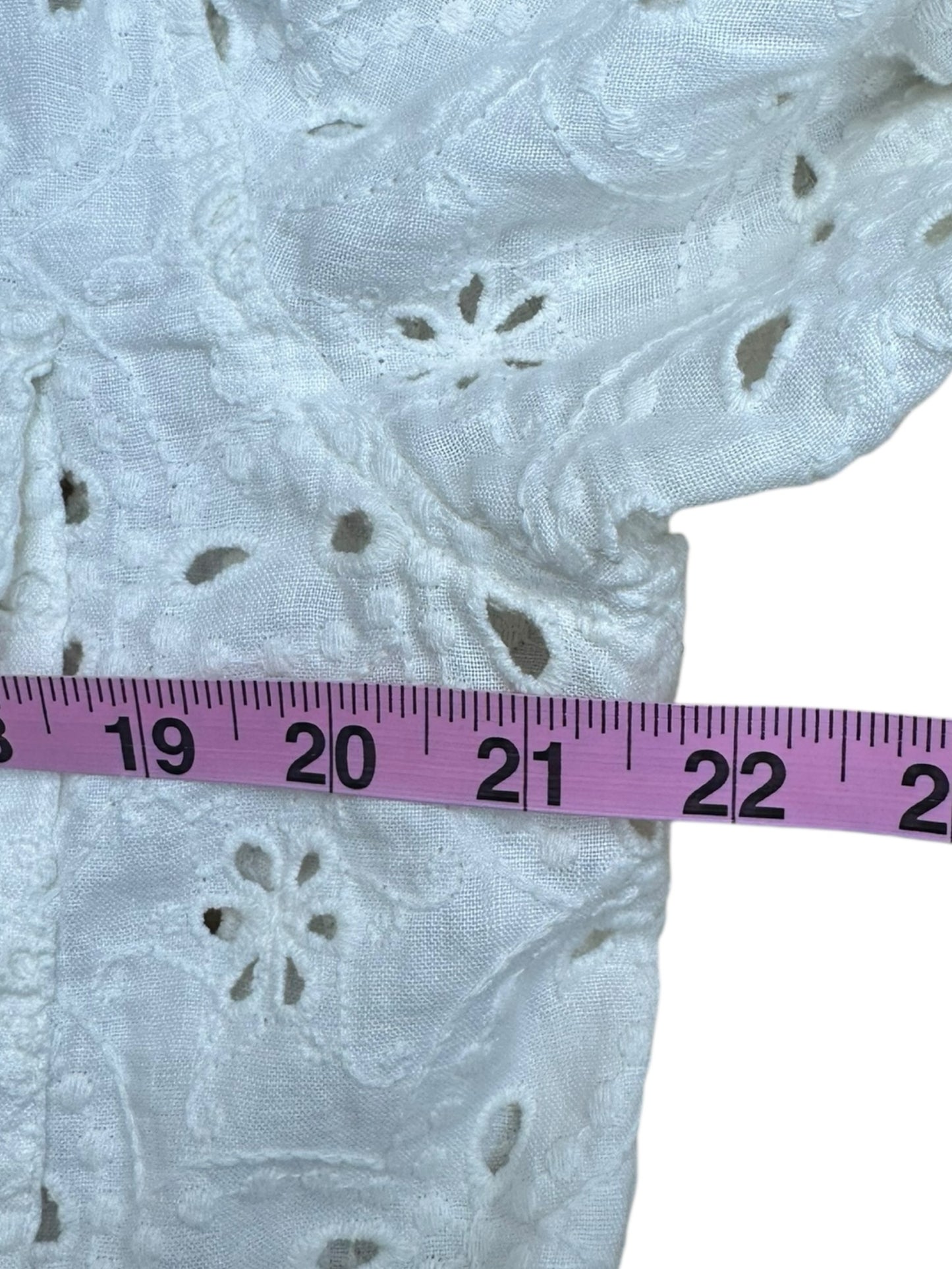 Johnny Was Jade White 100% Linen Embroidered Button-Down Size L