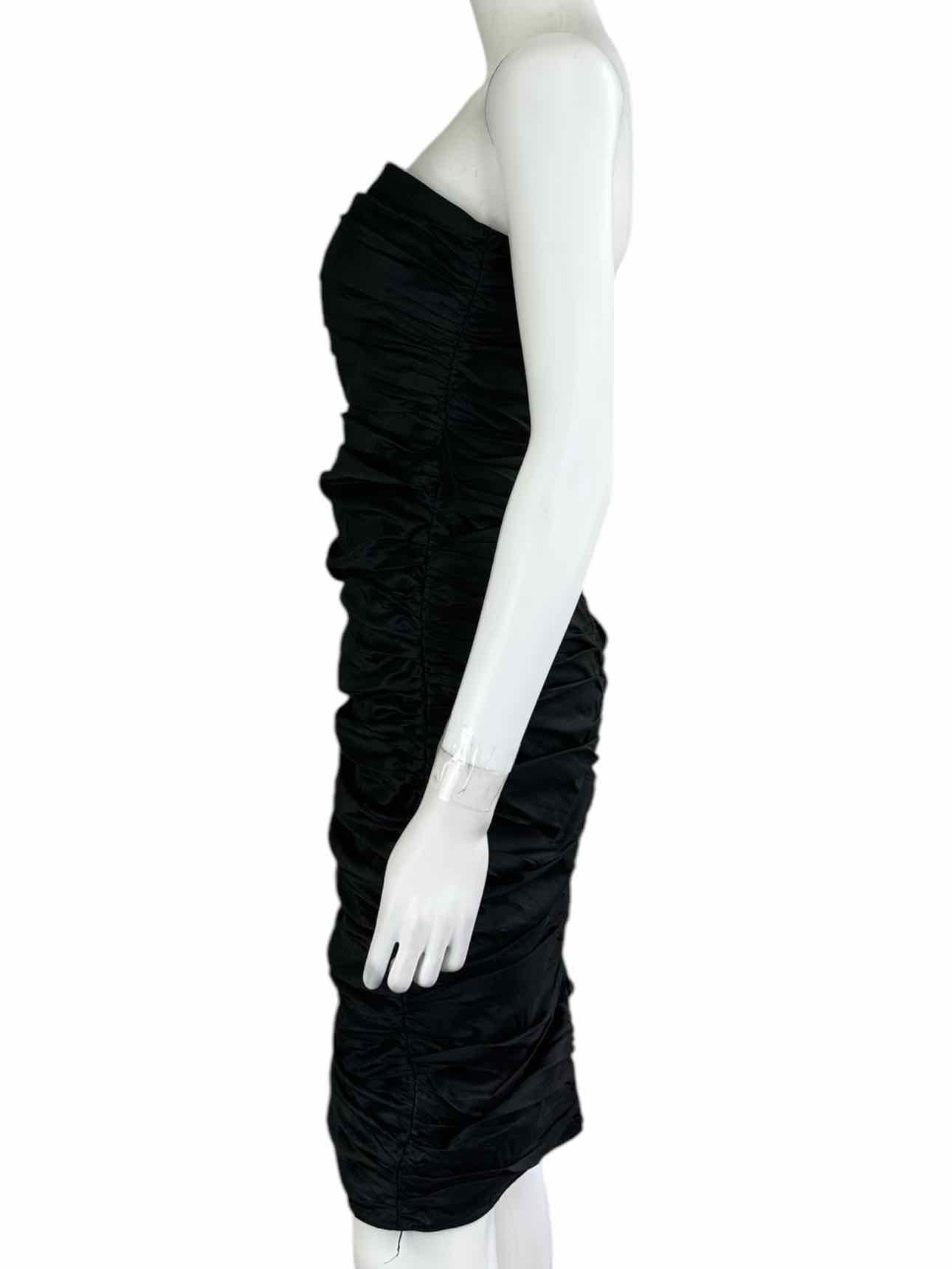 Betsey Johnson Black Strapless Cocktail Dress Size 8