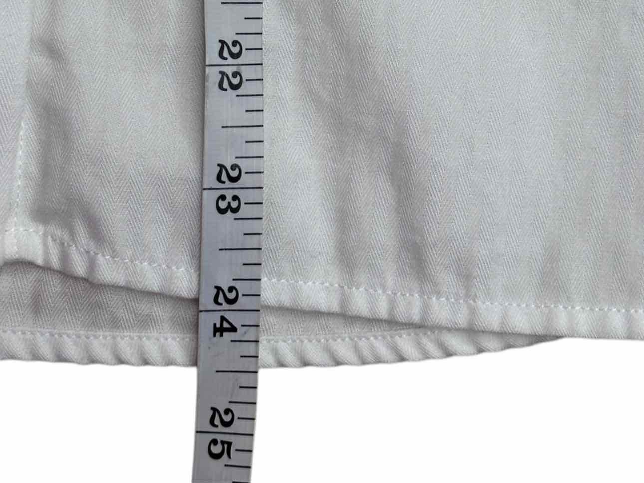 BCBGMAXAZRIA White 100% Cotton Button-Down Shirt Size M