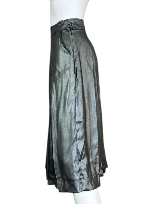 EQUIPMENT Metallic Silver Pleated Culottes Size S