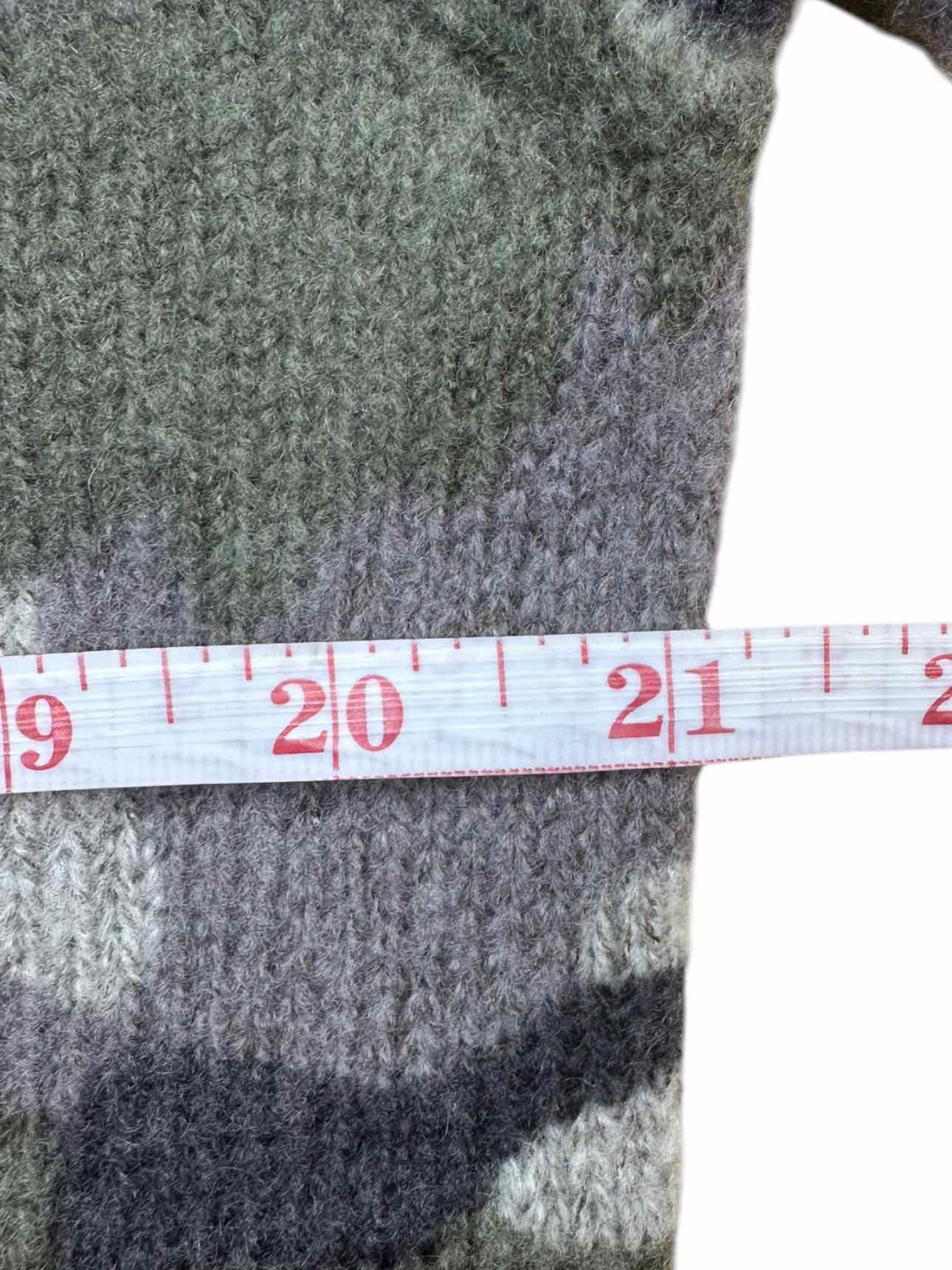 360 CASHMERE Green Camouflage Cashmere Sweater Size XS