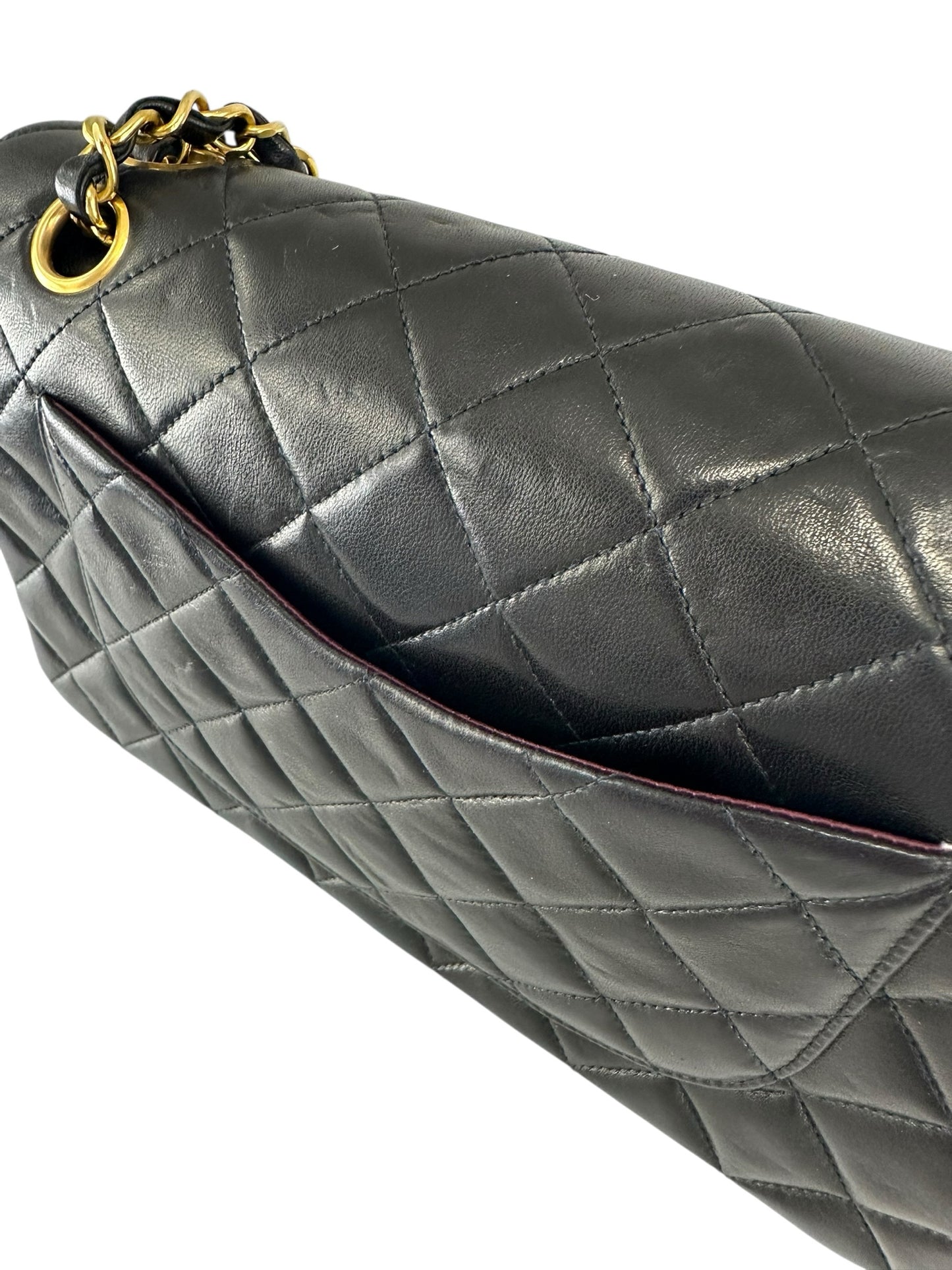 CHANEL vintage Black Medium Classic Designer Handbag