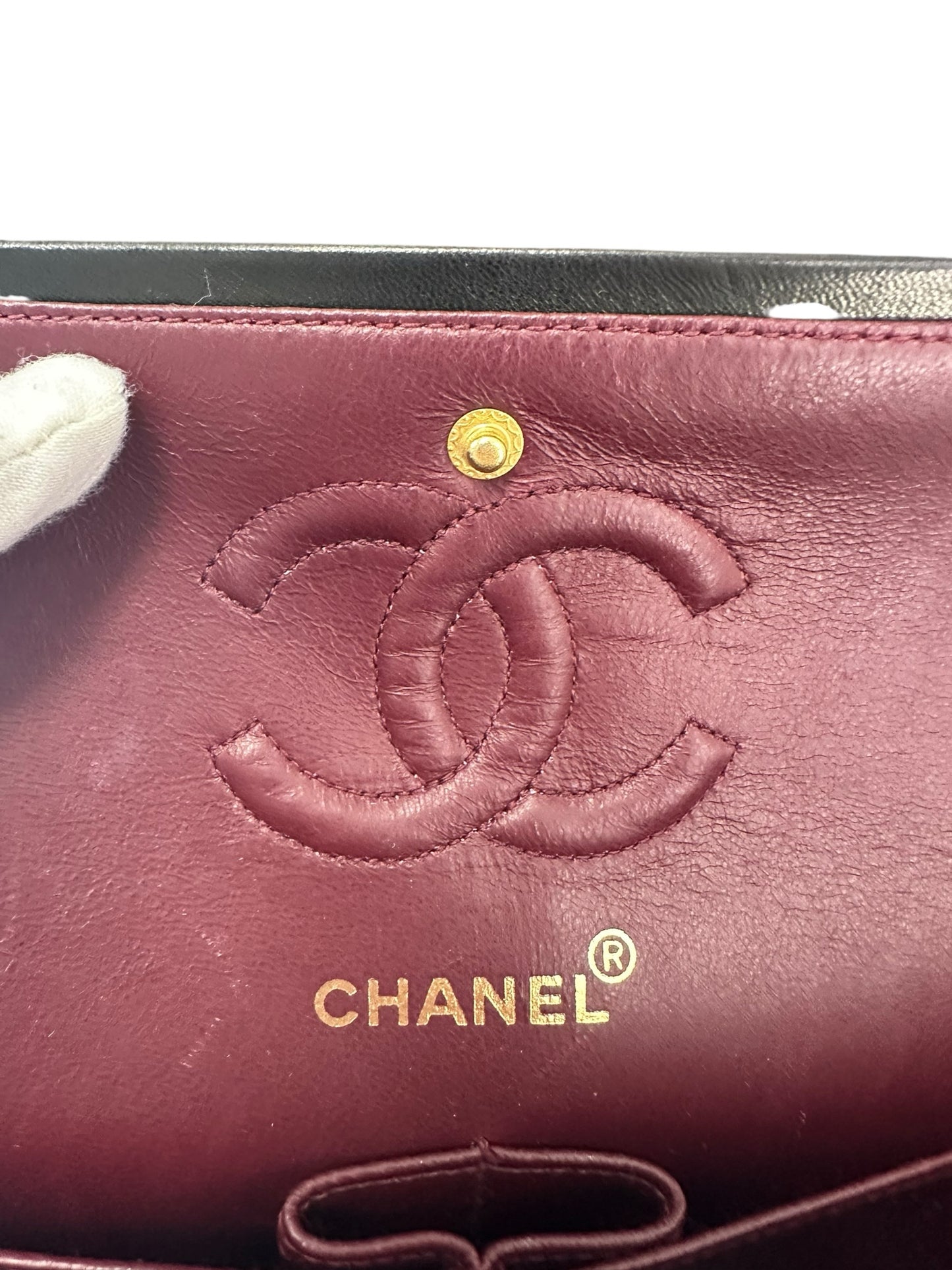 CHANEL vintage Black Medium Classic Designer Handbag