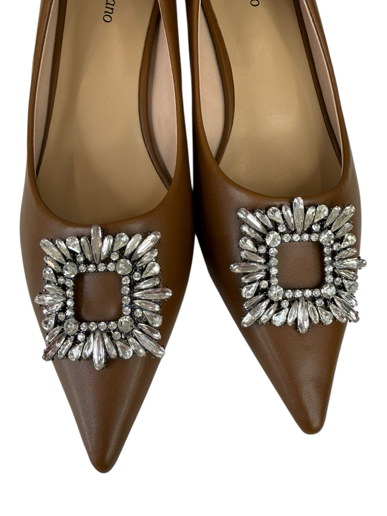 C.Paravano NWT Brown Crystal Buckle Kitten Heel Pumps Size 41