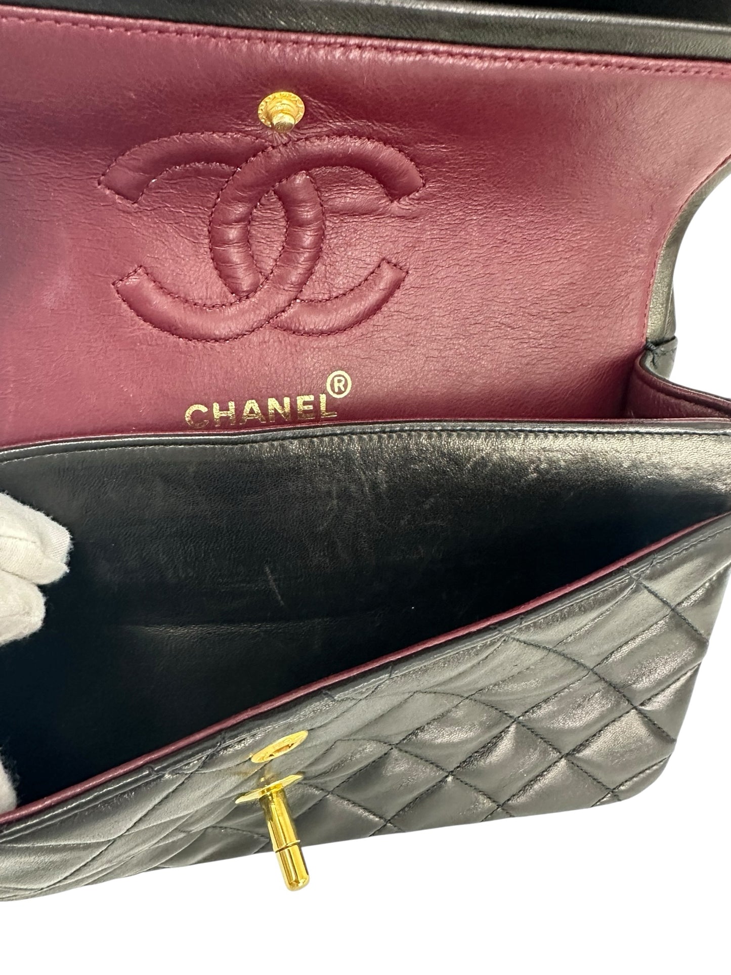 CHANEL vintage Black Medium Classic Designer Handbag