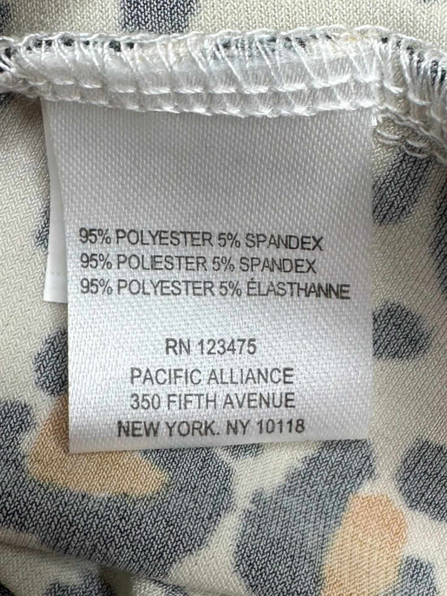 TAHARI NWT Snow Leopard Wrap Top Size M
