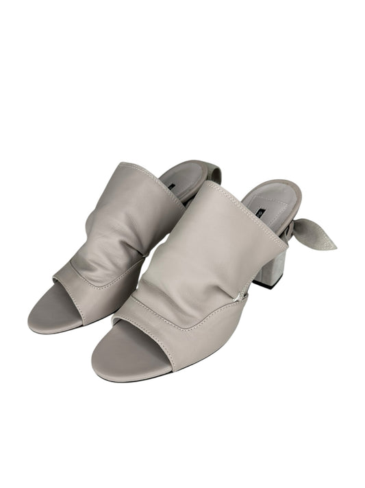 dusica dusica sacks Taupe Leather Sandal Pumps Size 37.5