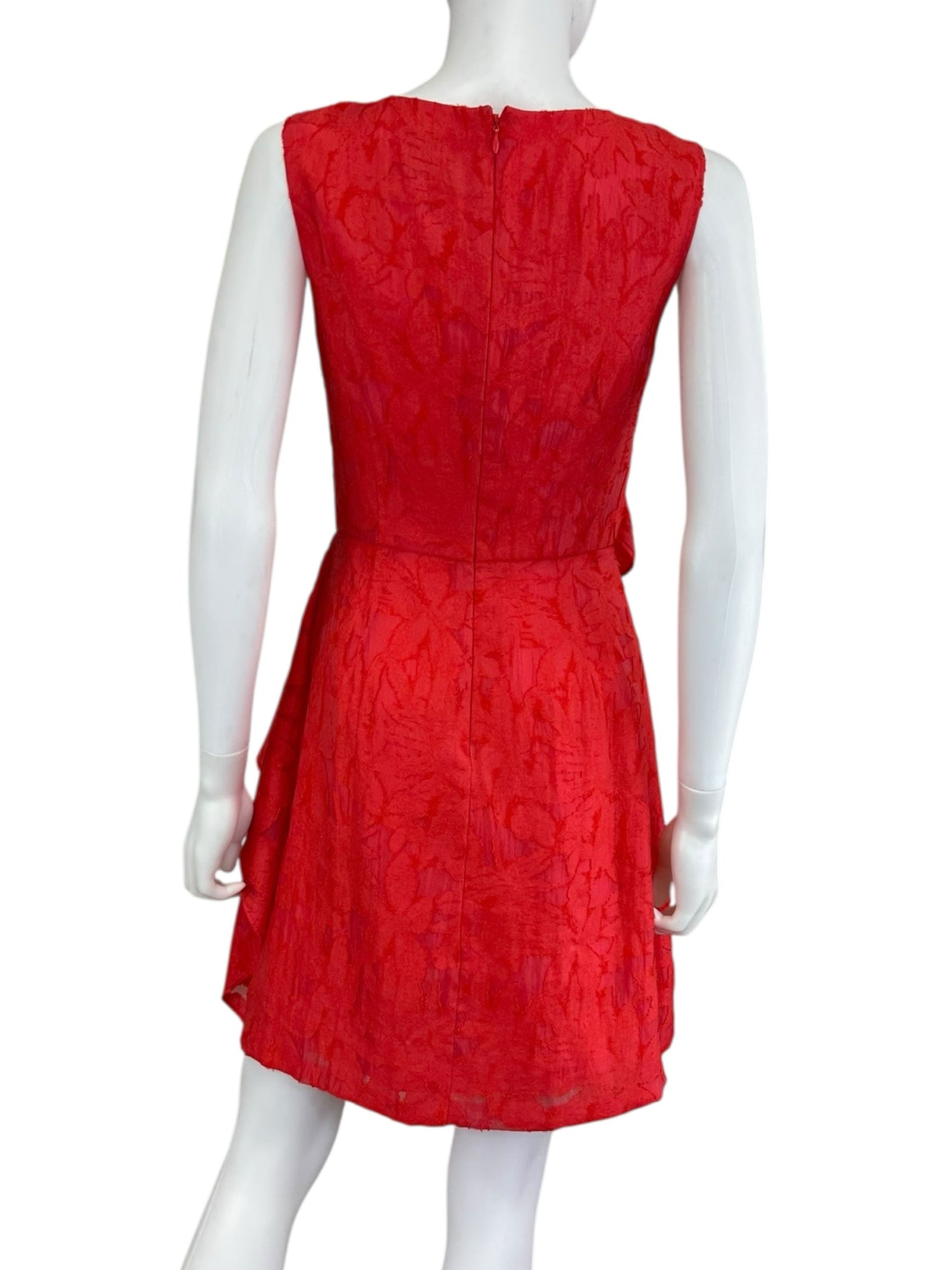 VINCE CAMUTO Red Floral Lace Dress Size 6
