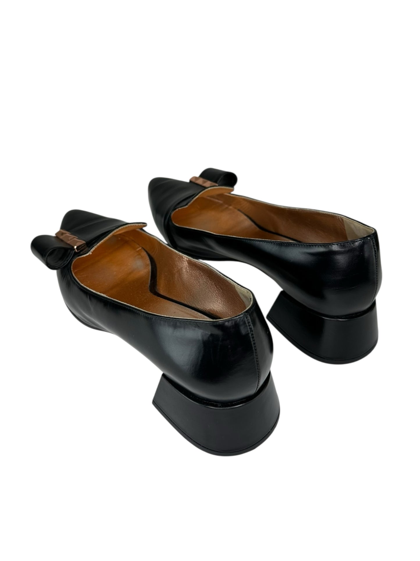 Max Mara Black Leather Colomba Pumps Size 39