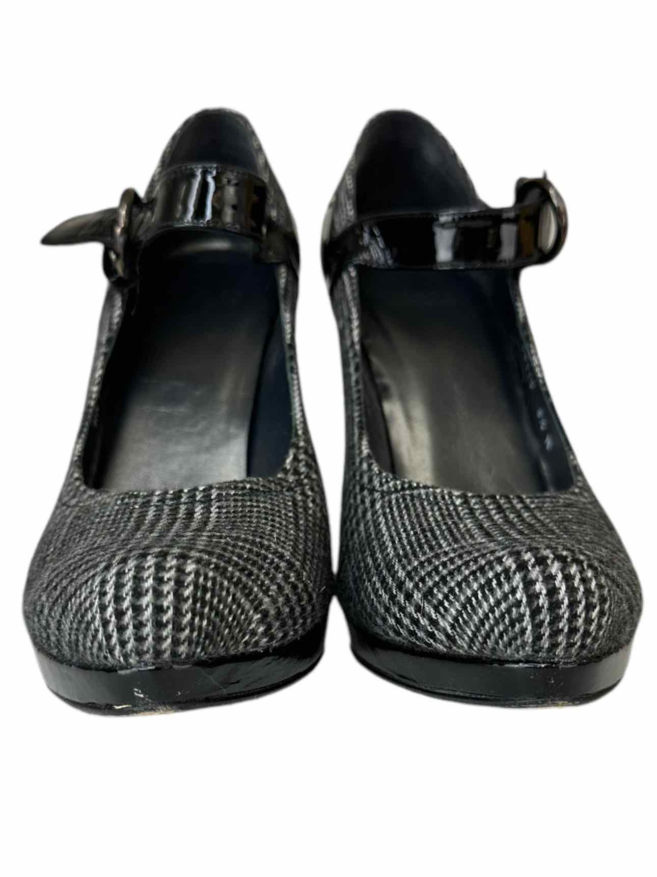 Stuart Weitzman Wool Plaid Pumps Size 8.5
