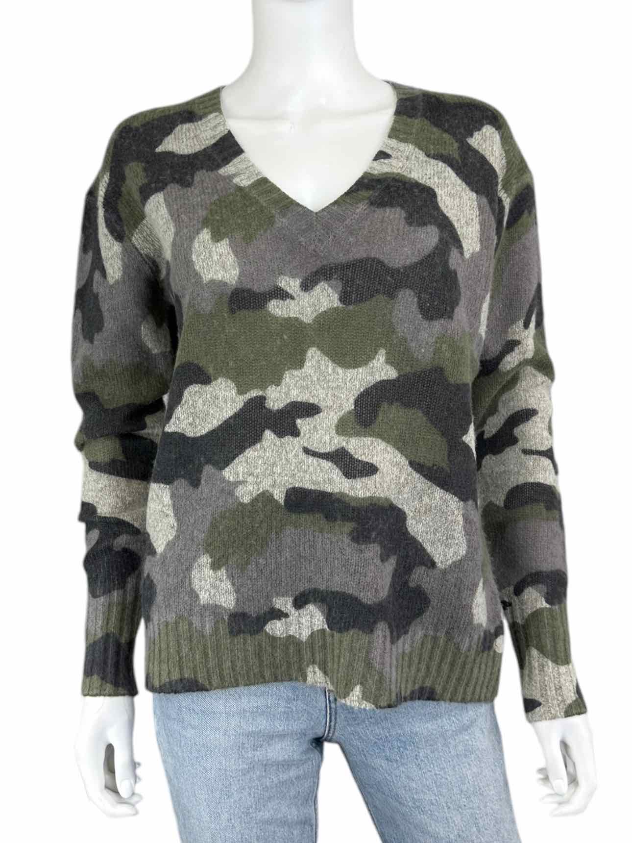 360 CASHMERE Green Camouflage Cashmere Sweater Size XS
