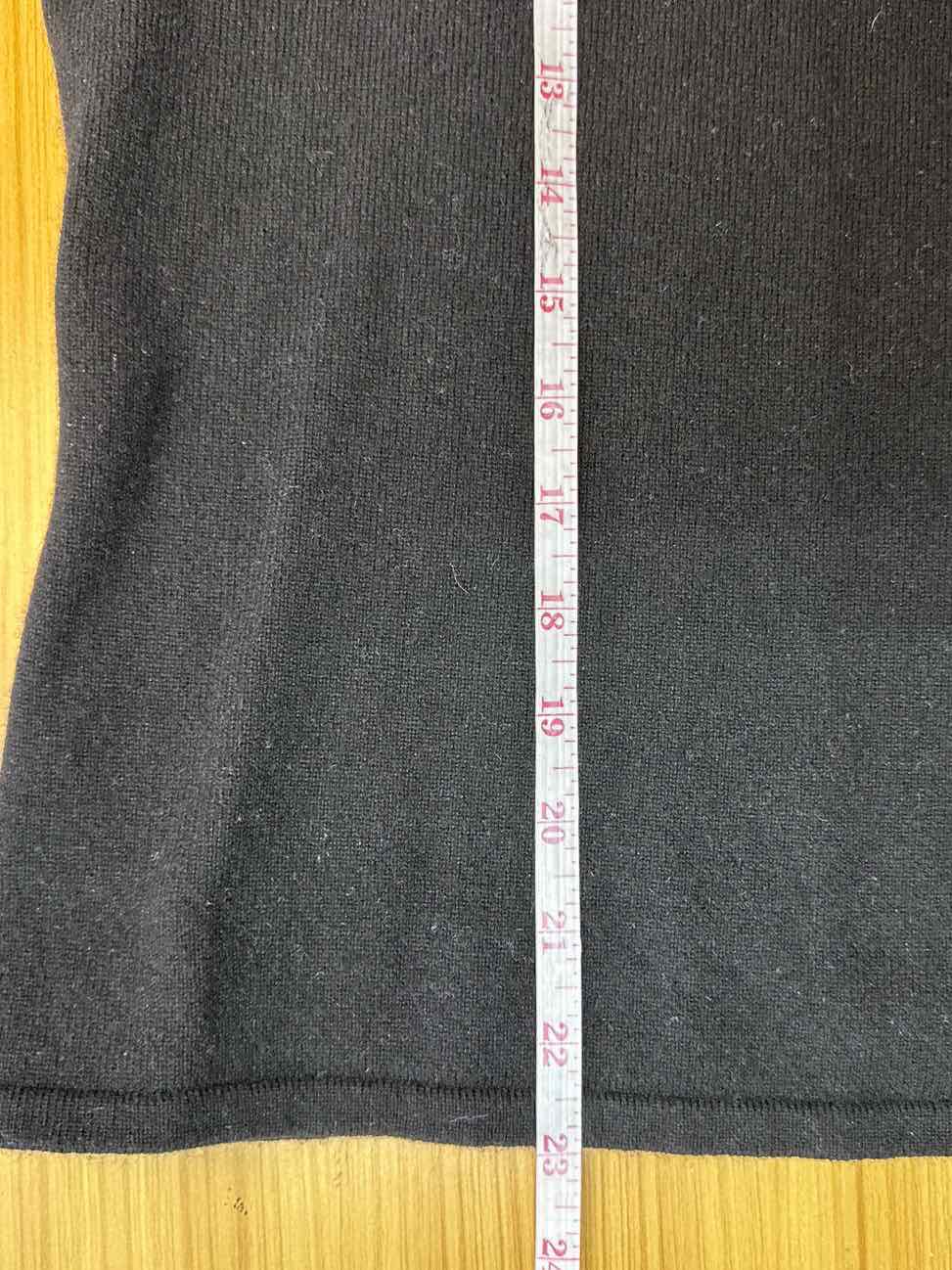 Daniel Bishop Black 100% Cashmere Poodle Sweater Size L