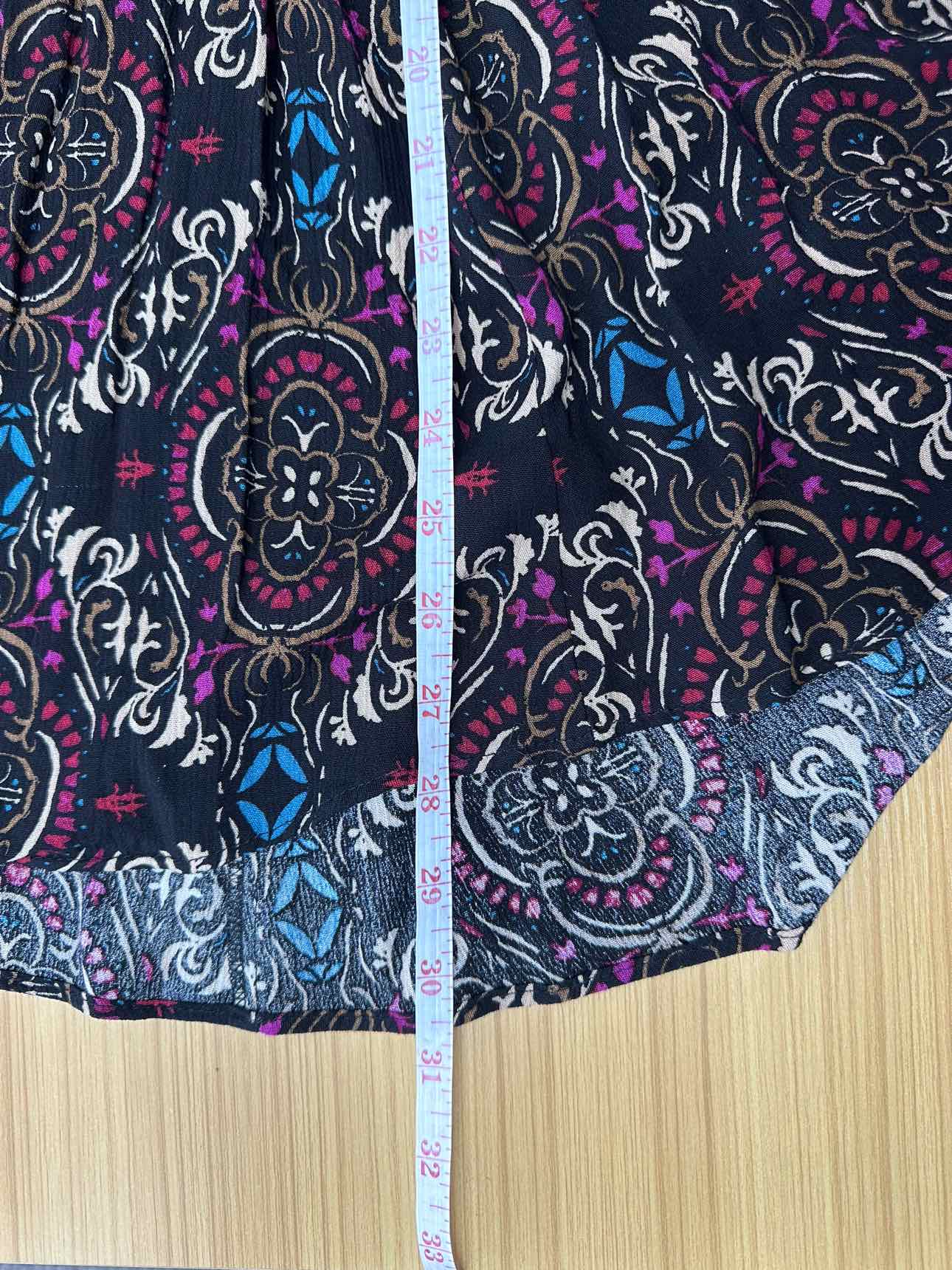 Free People NWT Black Paisley Print Top Size XS