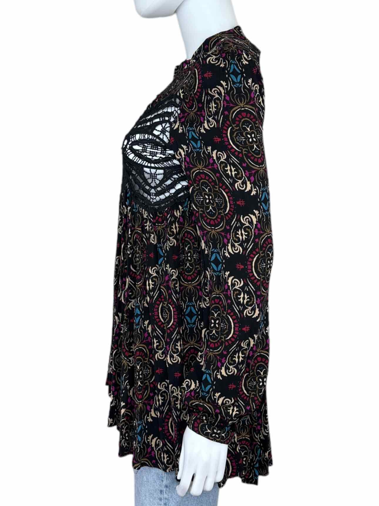 Free People NWT Black Paisley Print Top Size XS