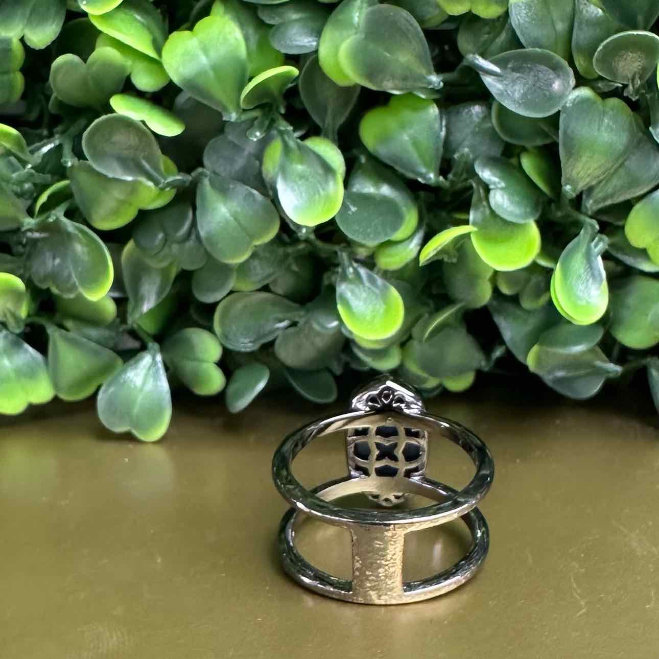 kendra scott gunmetal ring