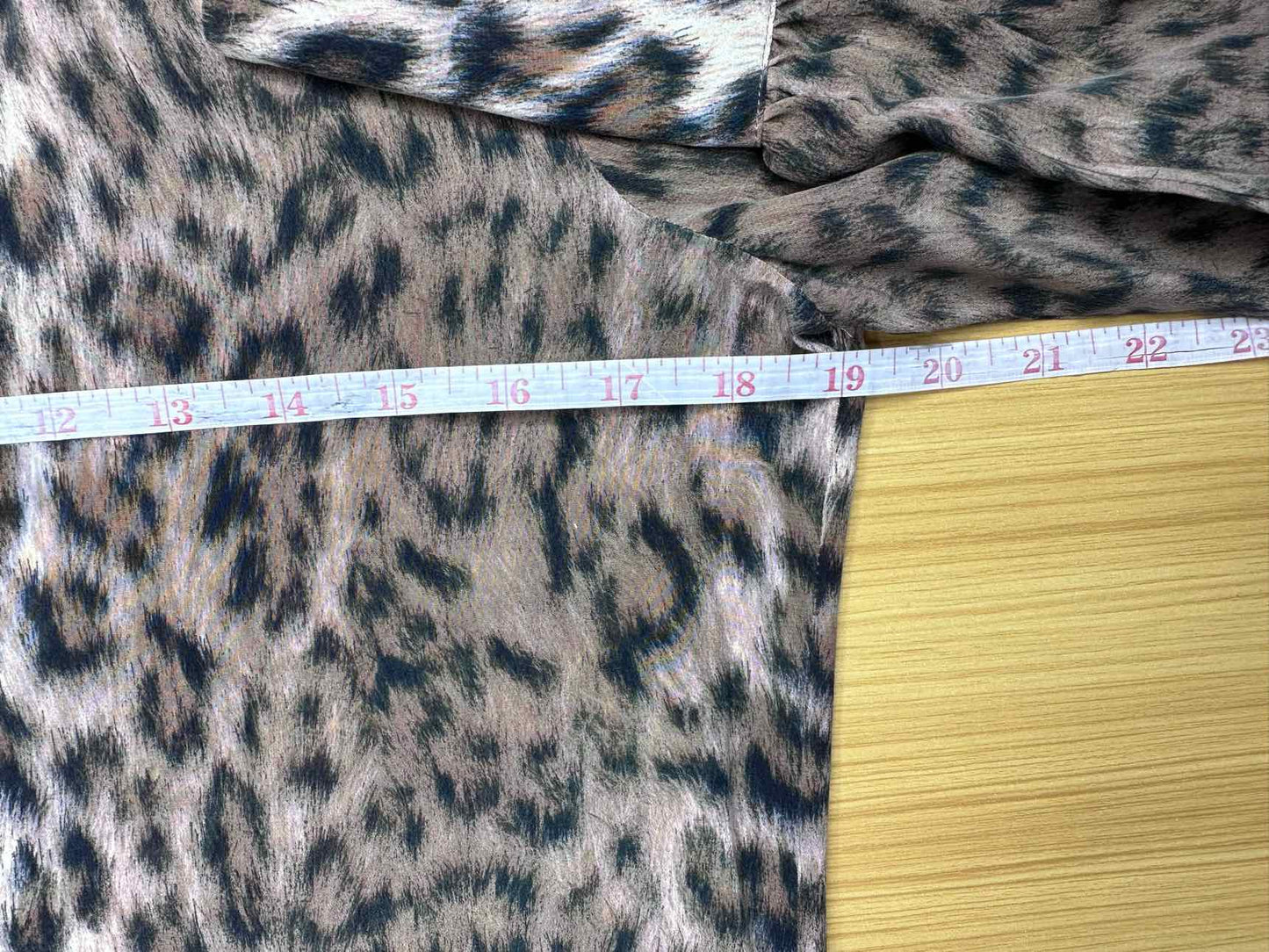 joie Brown 100% Silk Leopard Print Button-down Size S
