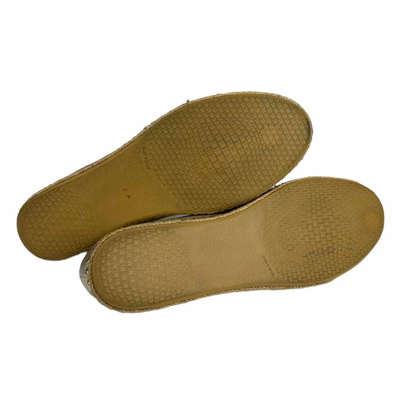 STUART WEITZMAN DAYTON Metallic Gold Flat, casual shoe