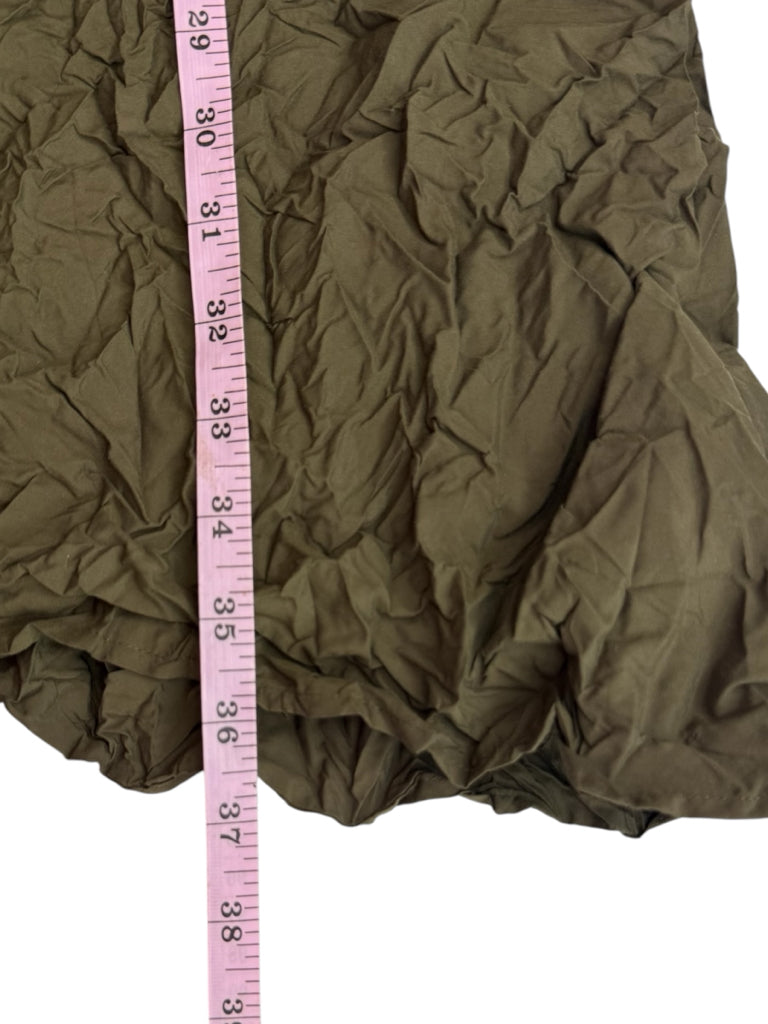 Carol Young | Undesigned Size M Skirt