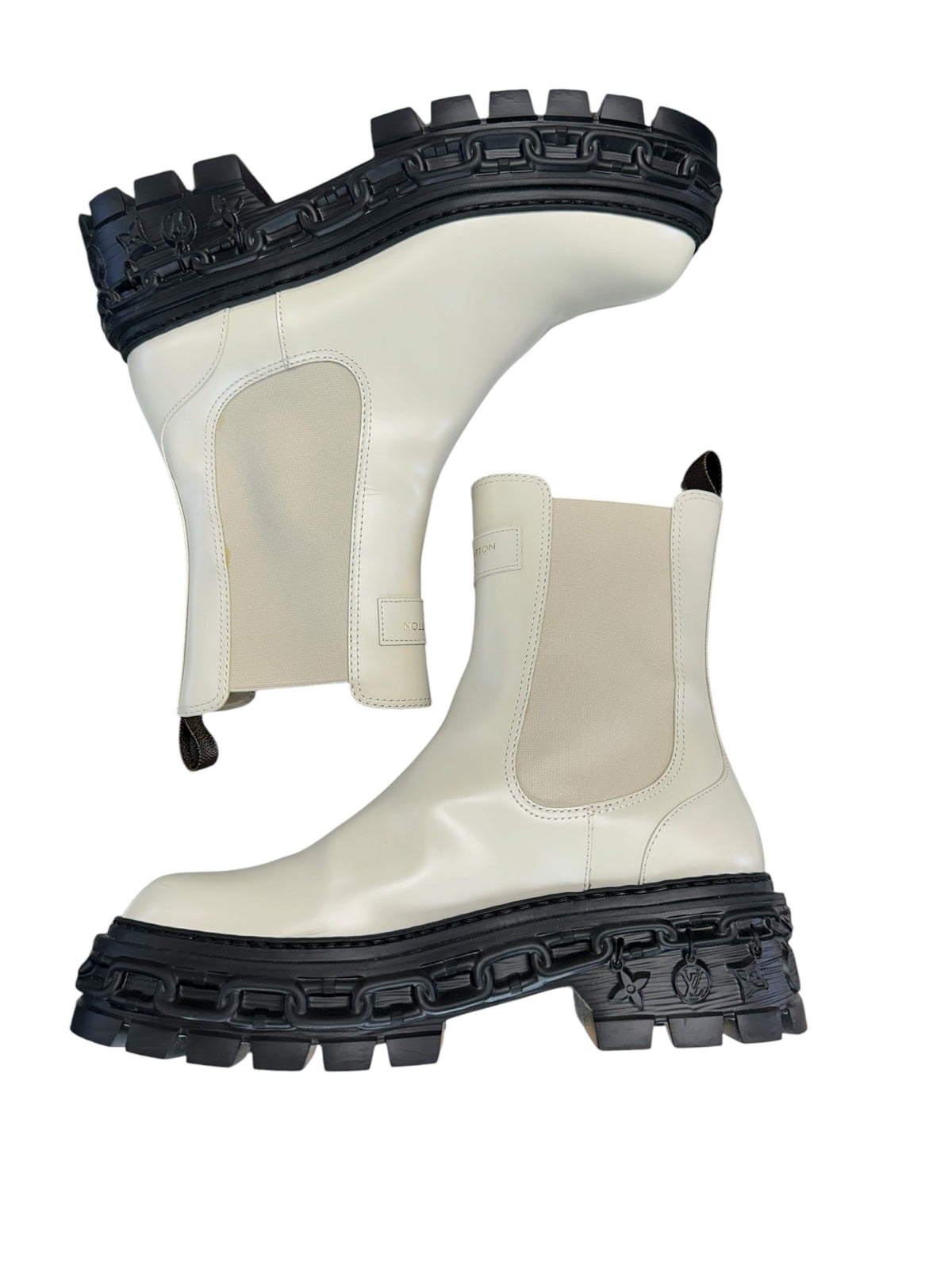 Louis Vuitton Cream Leather Chelsea Boots Size 37.5