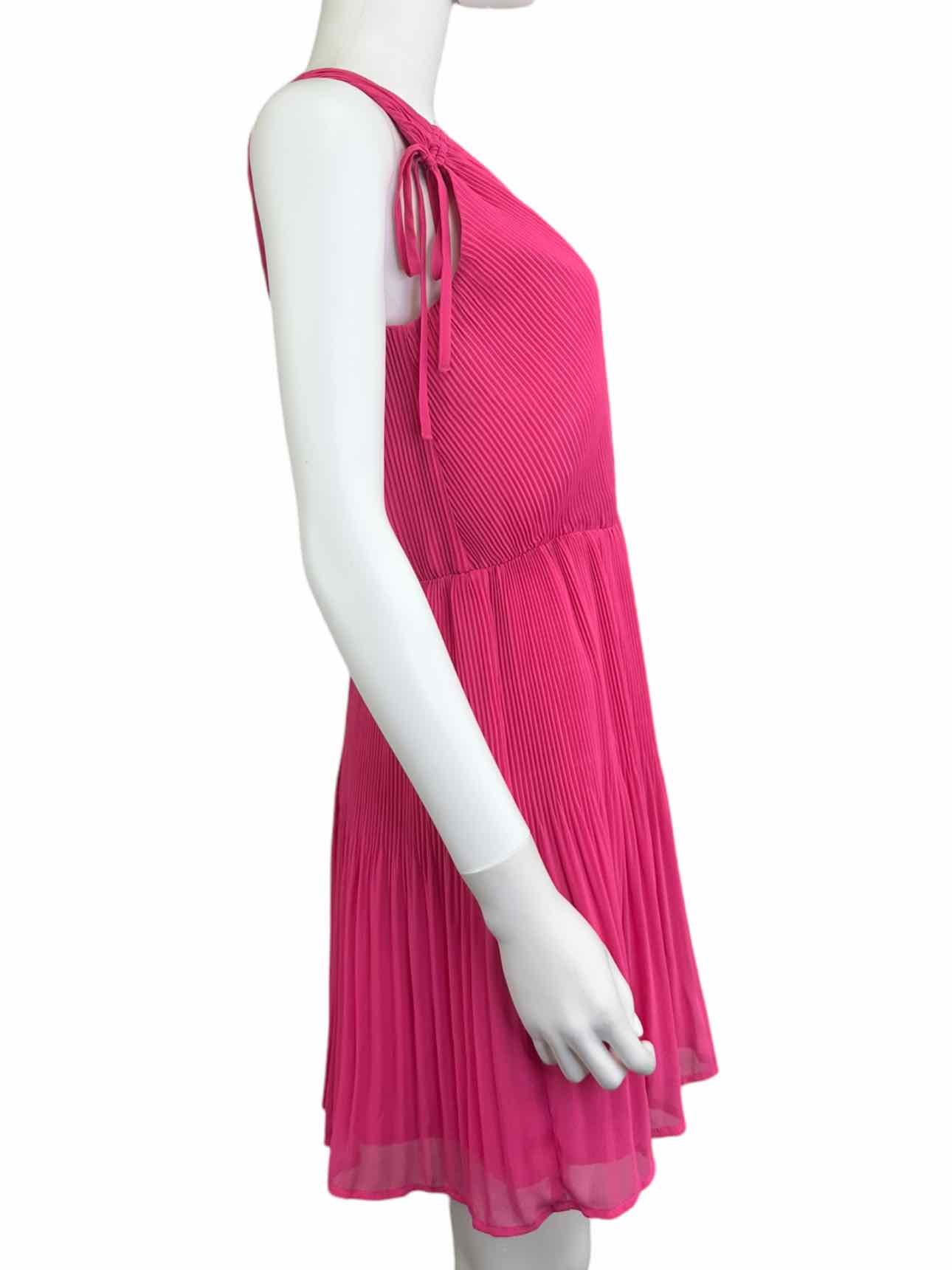 ALI & JAY NWT Pink Cocktail Dress Size M