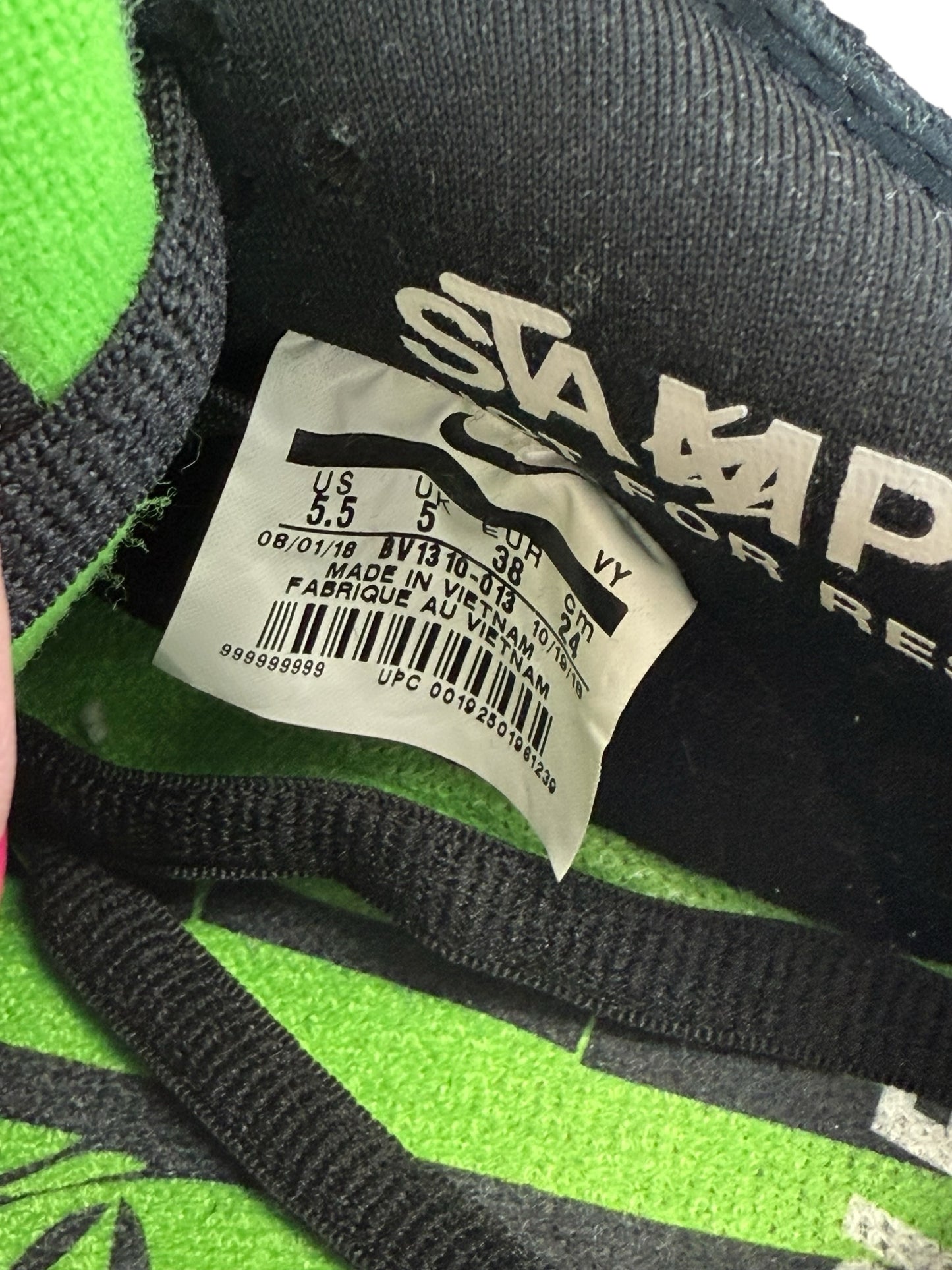 nike Sneakers Size 7