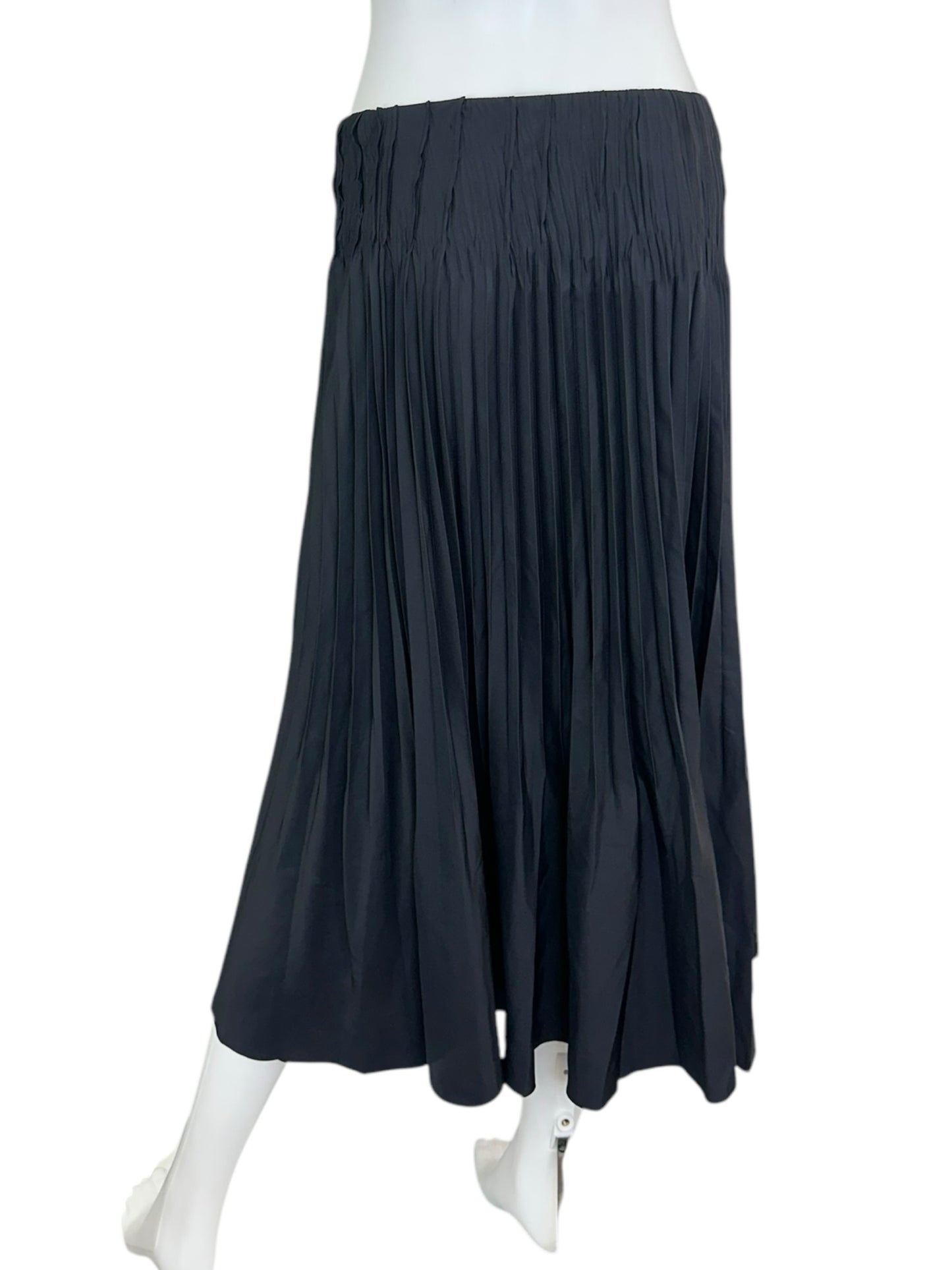 Vince. Black Skirt Size XS