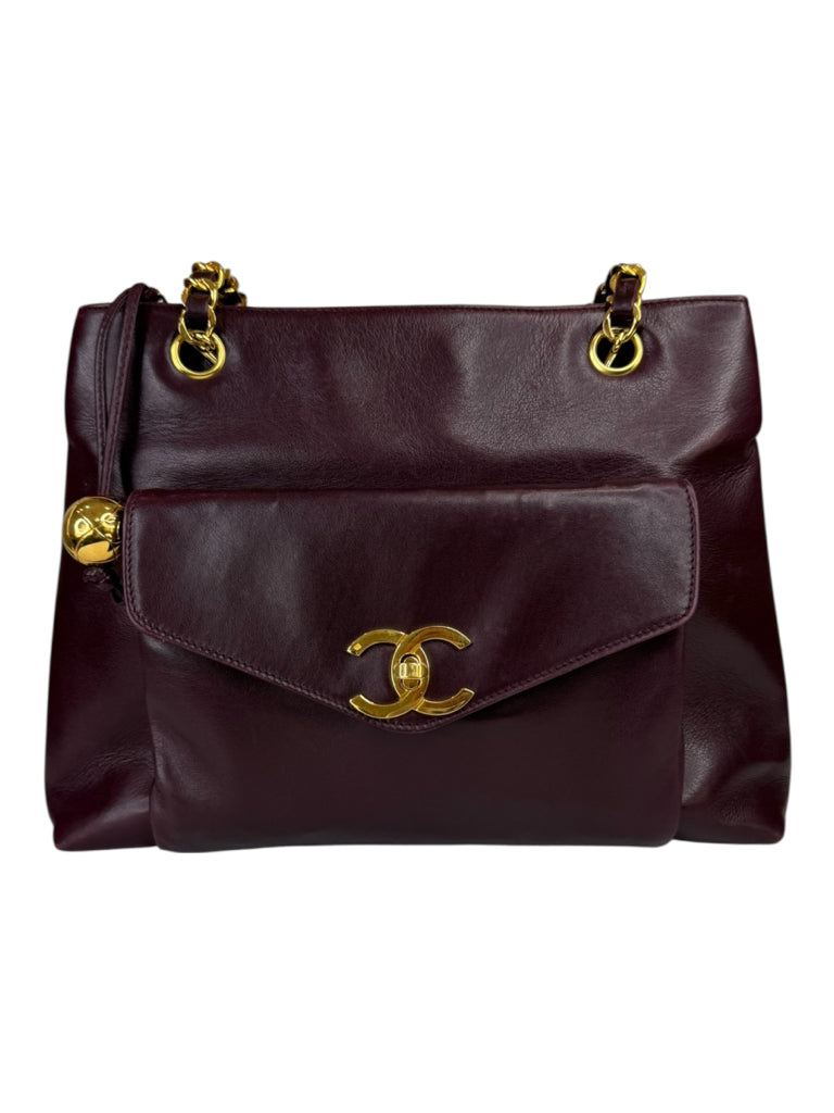 CHANEL Vintage Burgundy Leather Shoulder Bag