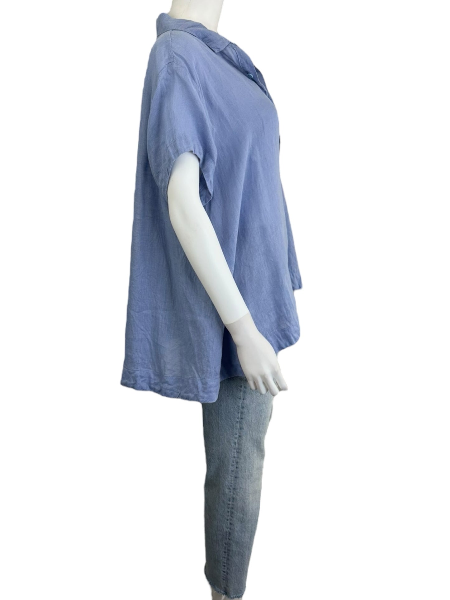cp shade Size L BASE Button-Down Shirt