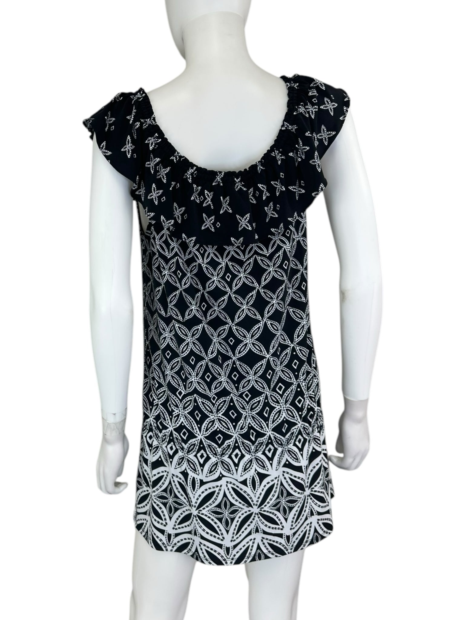 white house black market mini dress White House Black Market Mini Dress Black Fit & Flare Dress Size 2